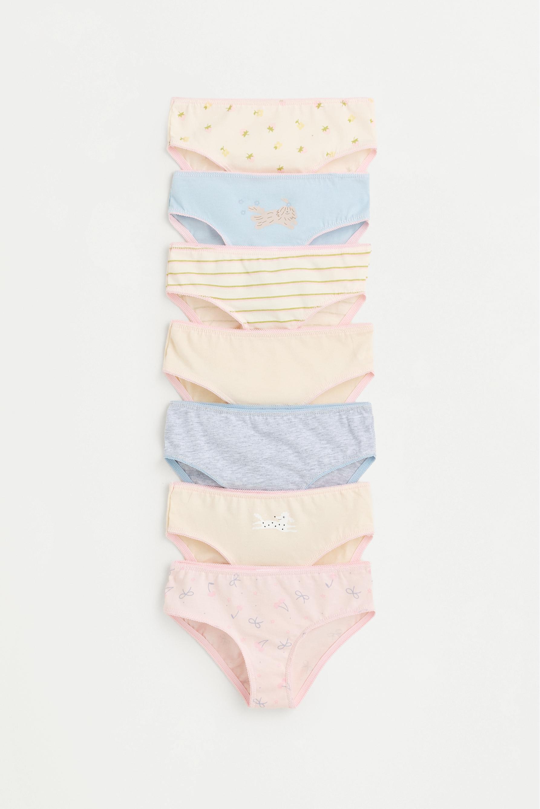 Classic Briefs (7-Pack) — TAN