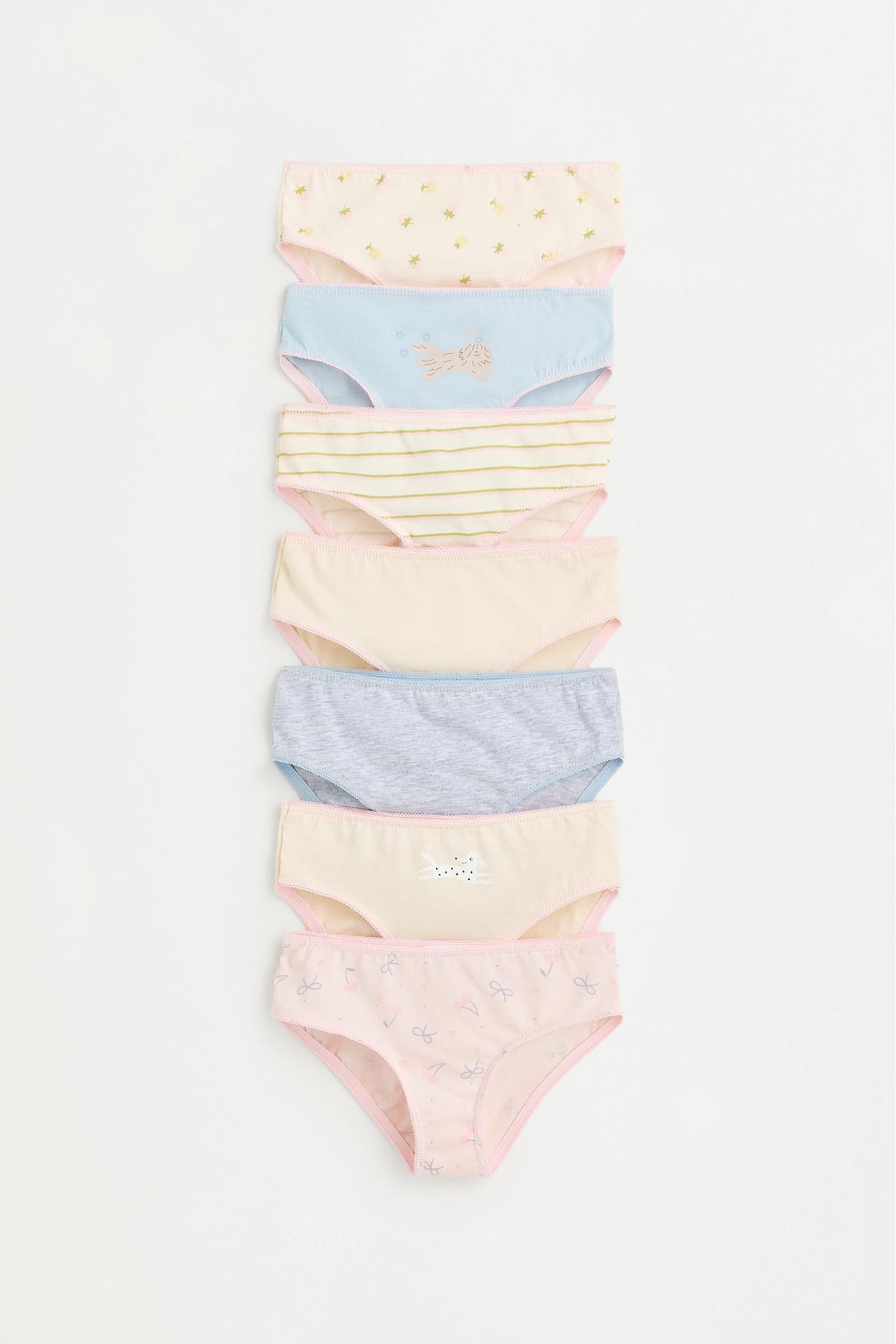 Classic Briefs (7-Pack) — TAN