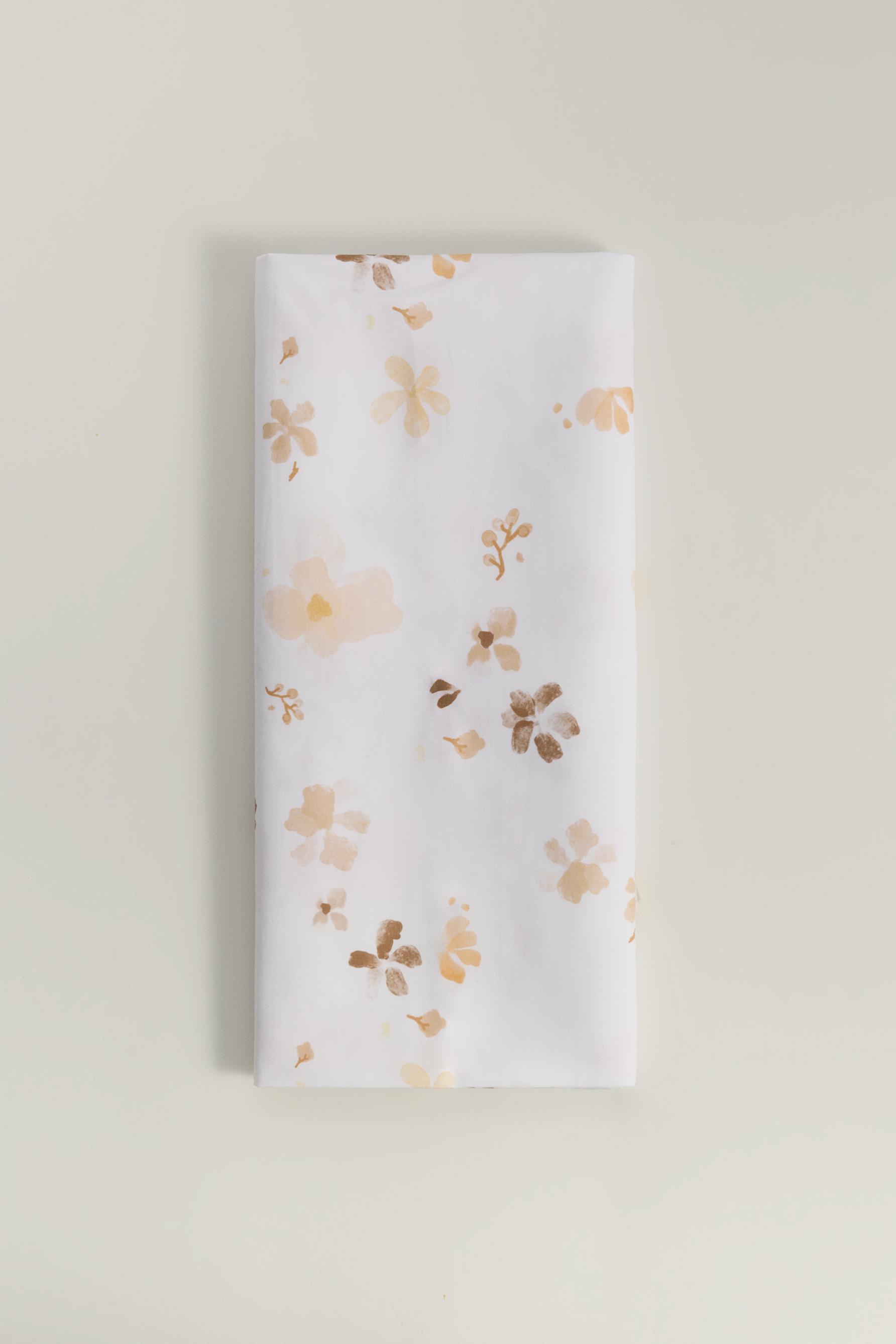 Pack 2 fundas almohadas flores acuareladas 50 x 75cm