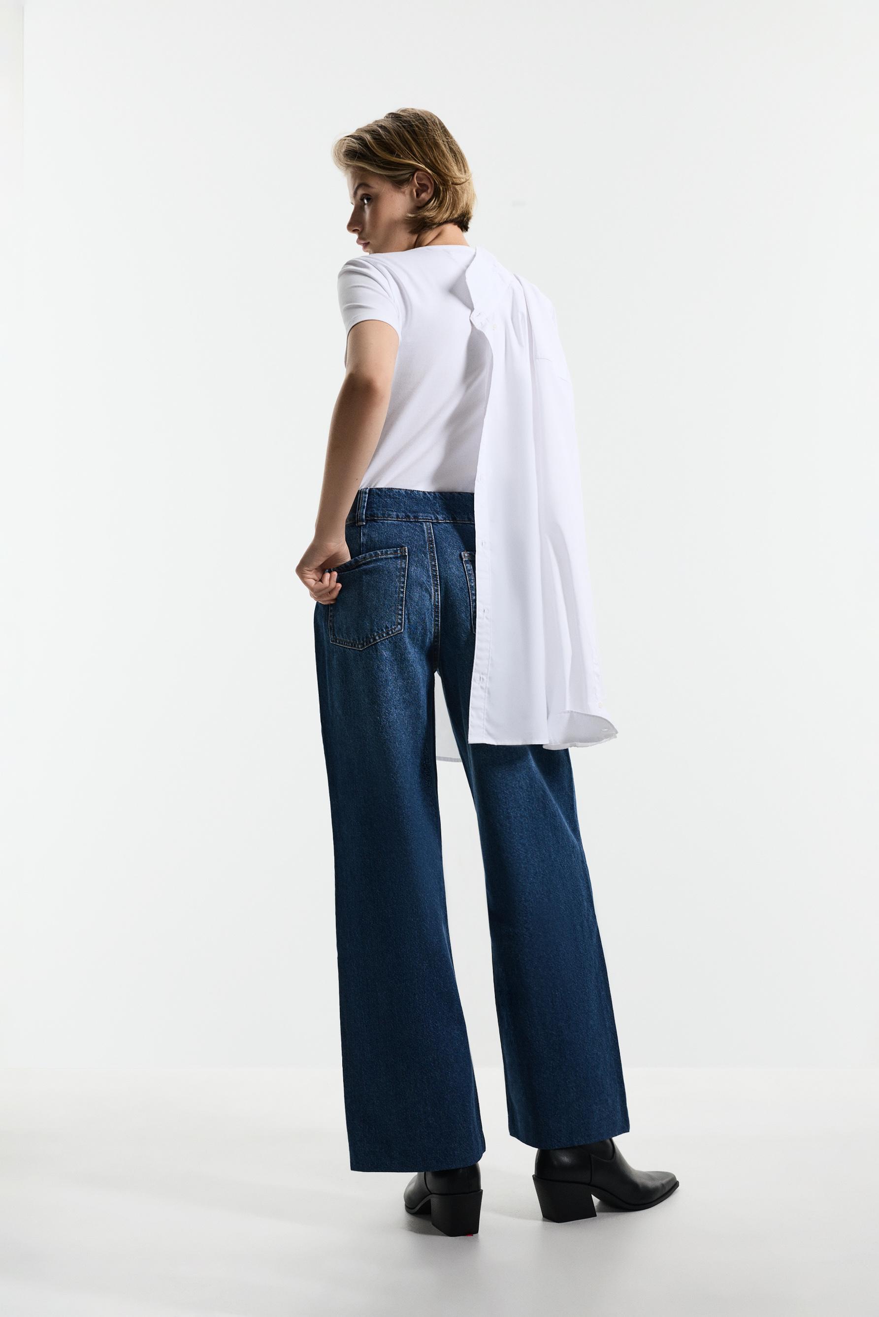 Wide-leg jeans with pockets — PALE INDIGO