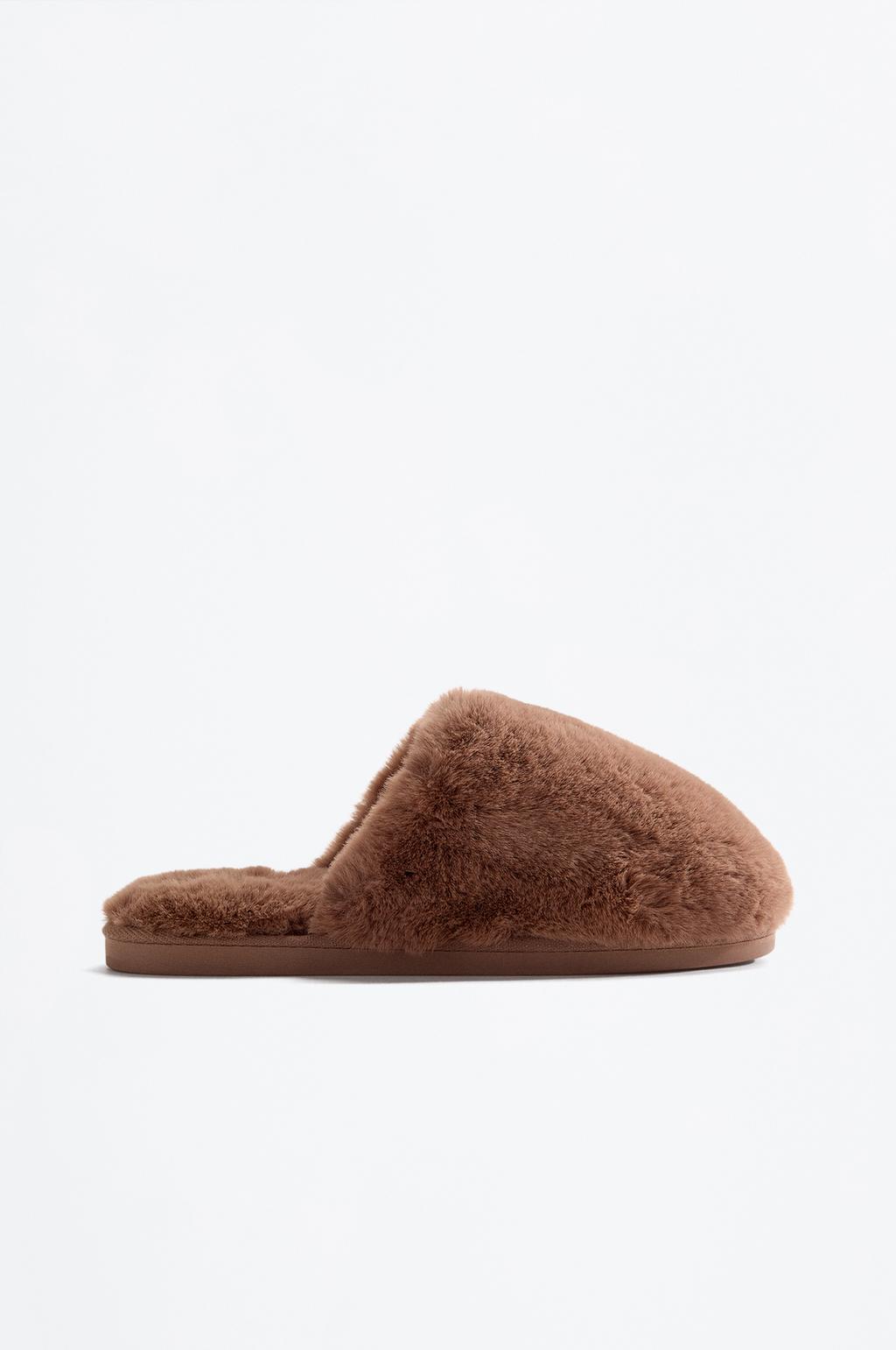 Zapatilla de casa