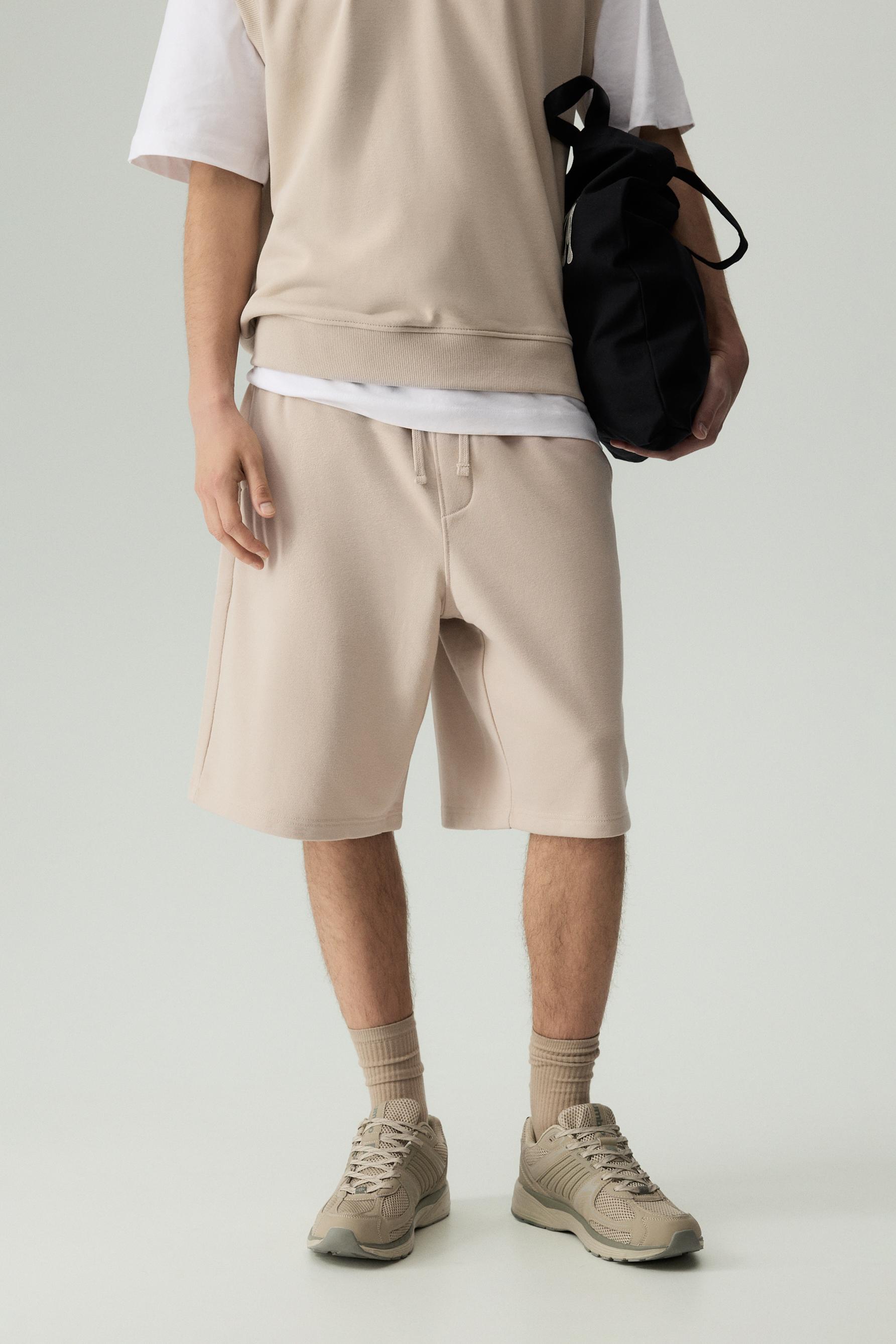 Bermuda chándal baggy