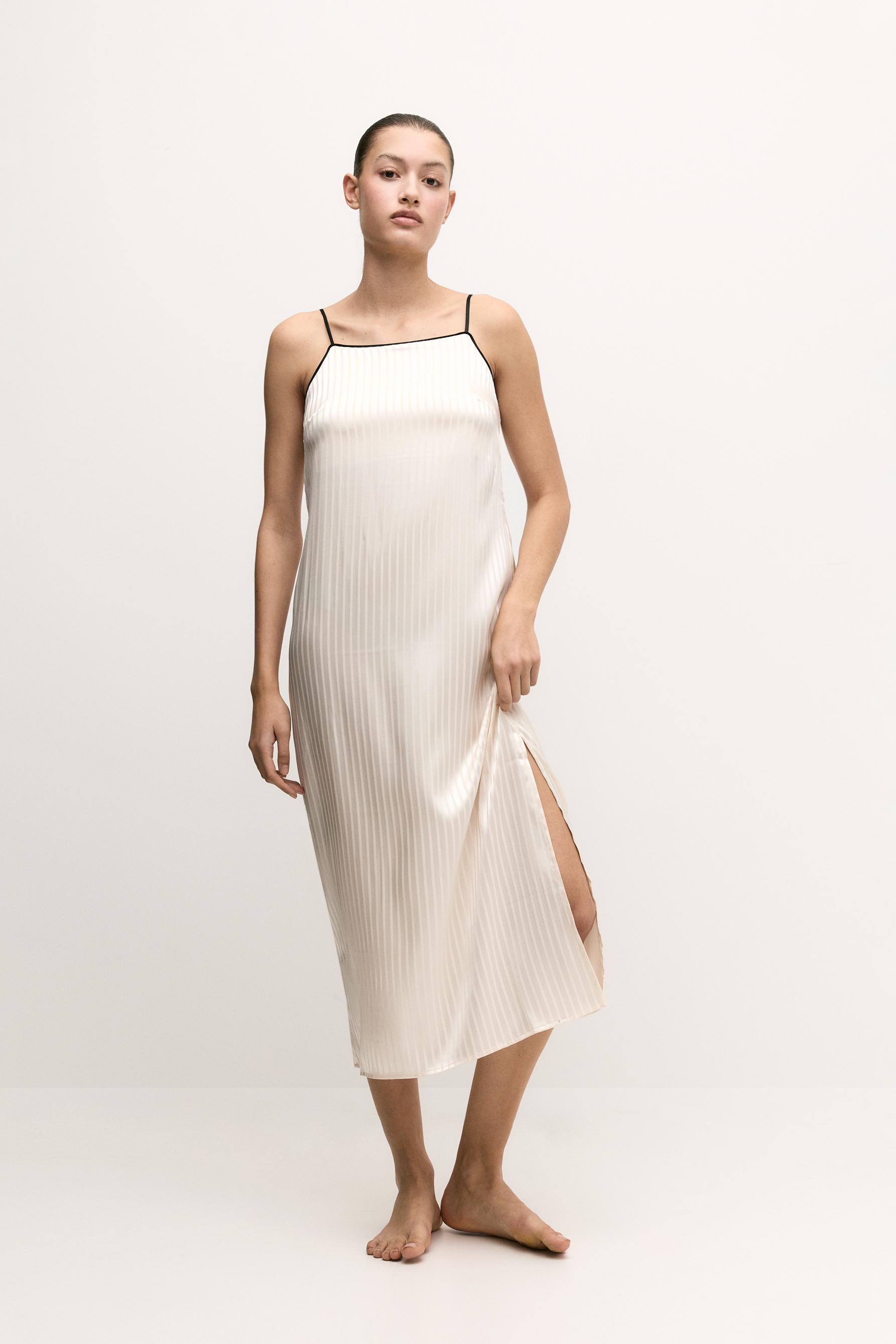 Camisón largo satinado