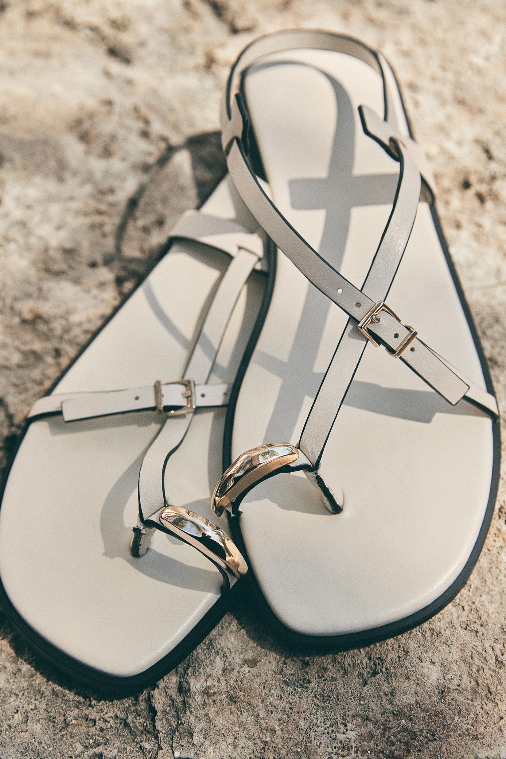 Flat slider sandal with metal detail — WHITE