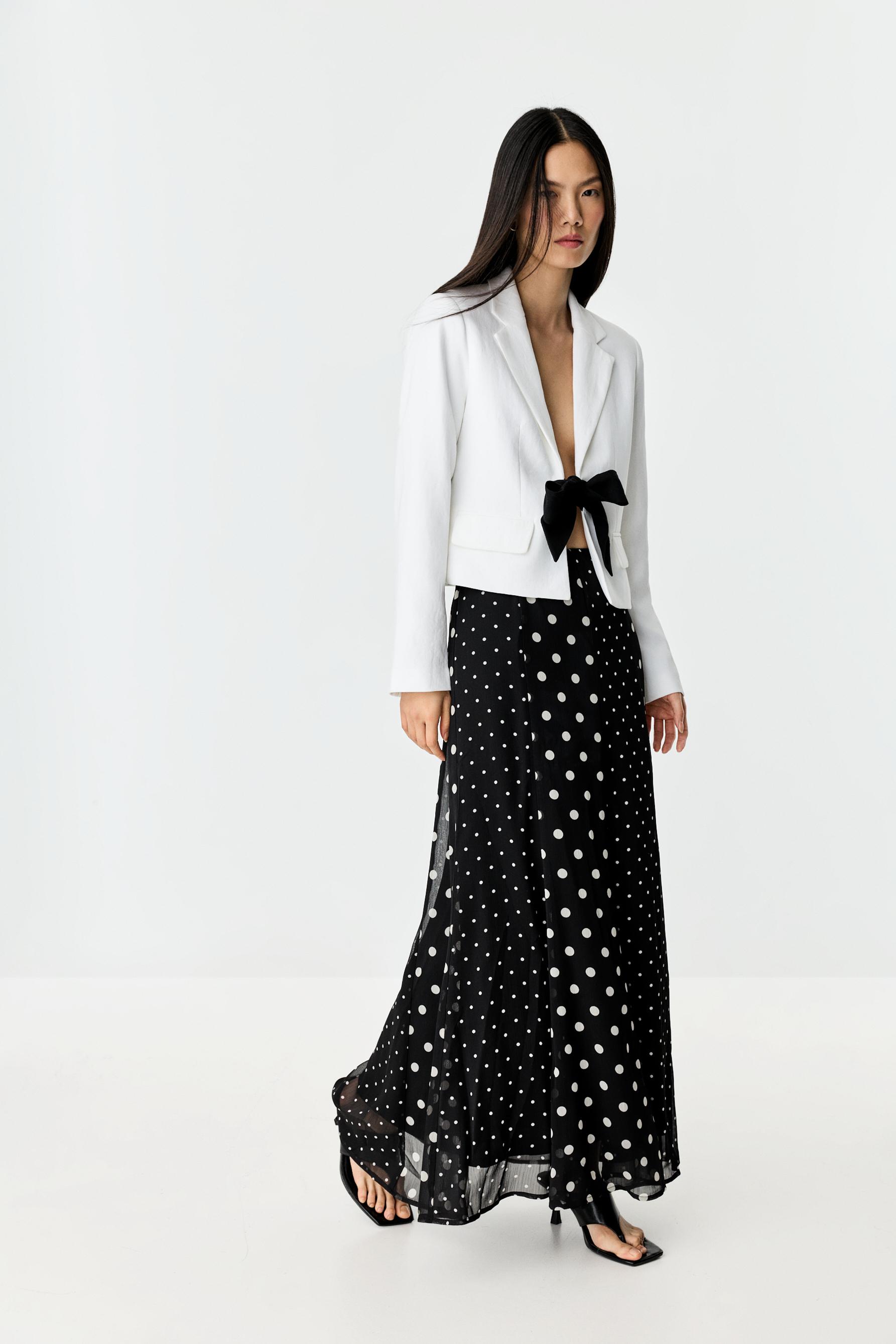 Imagen Falda midi lunares