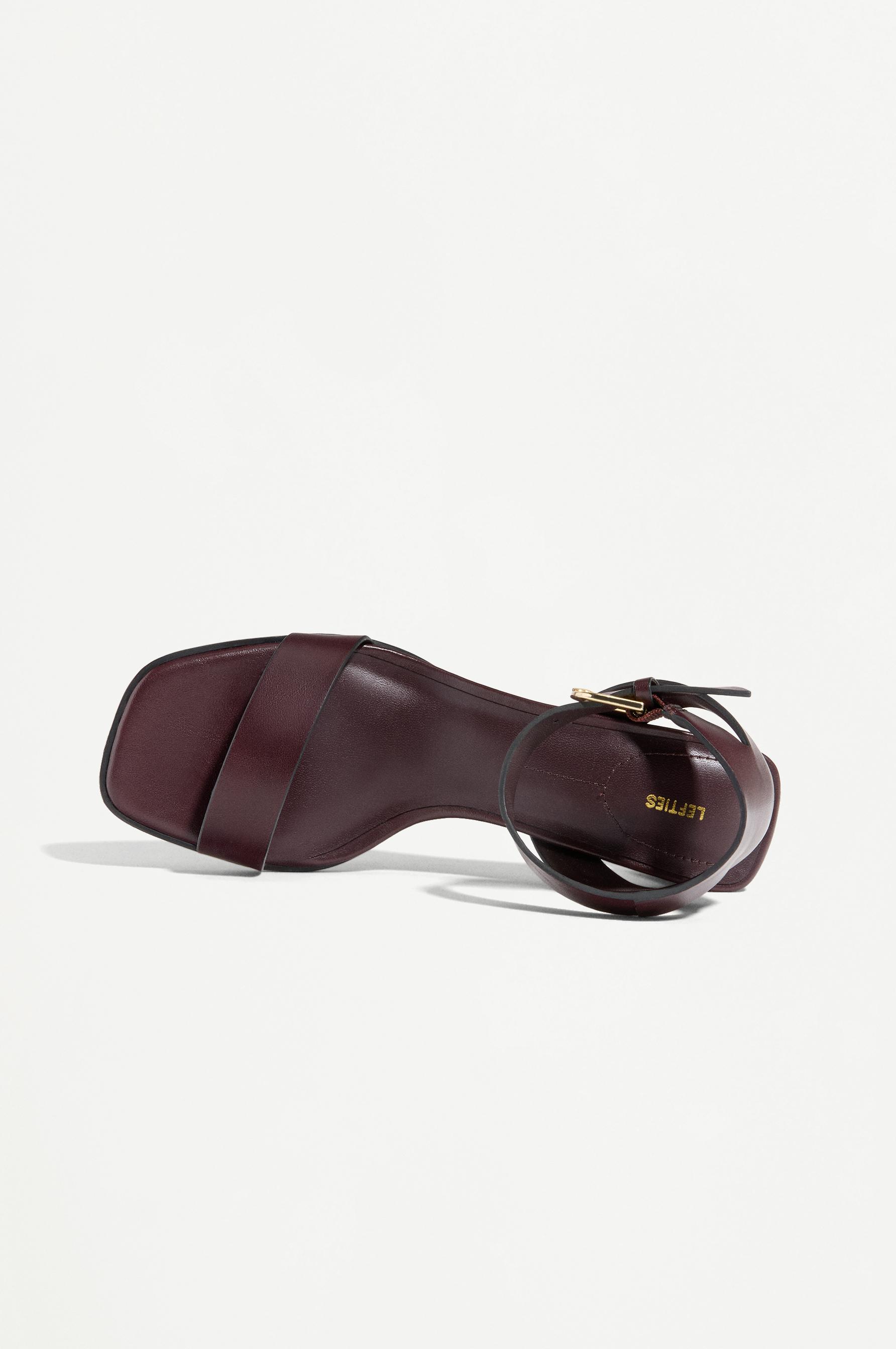 Ankle strap high-heel sandals — BURGUNDY