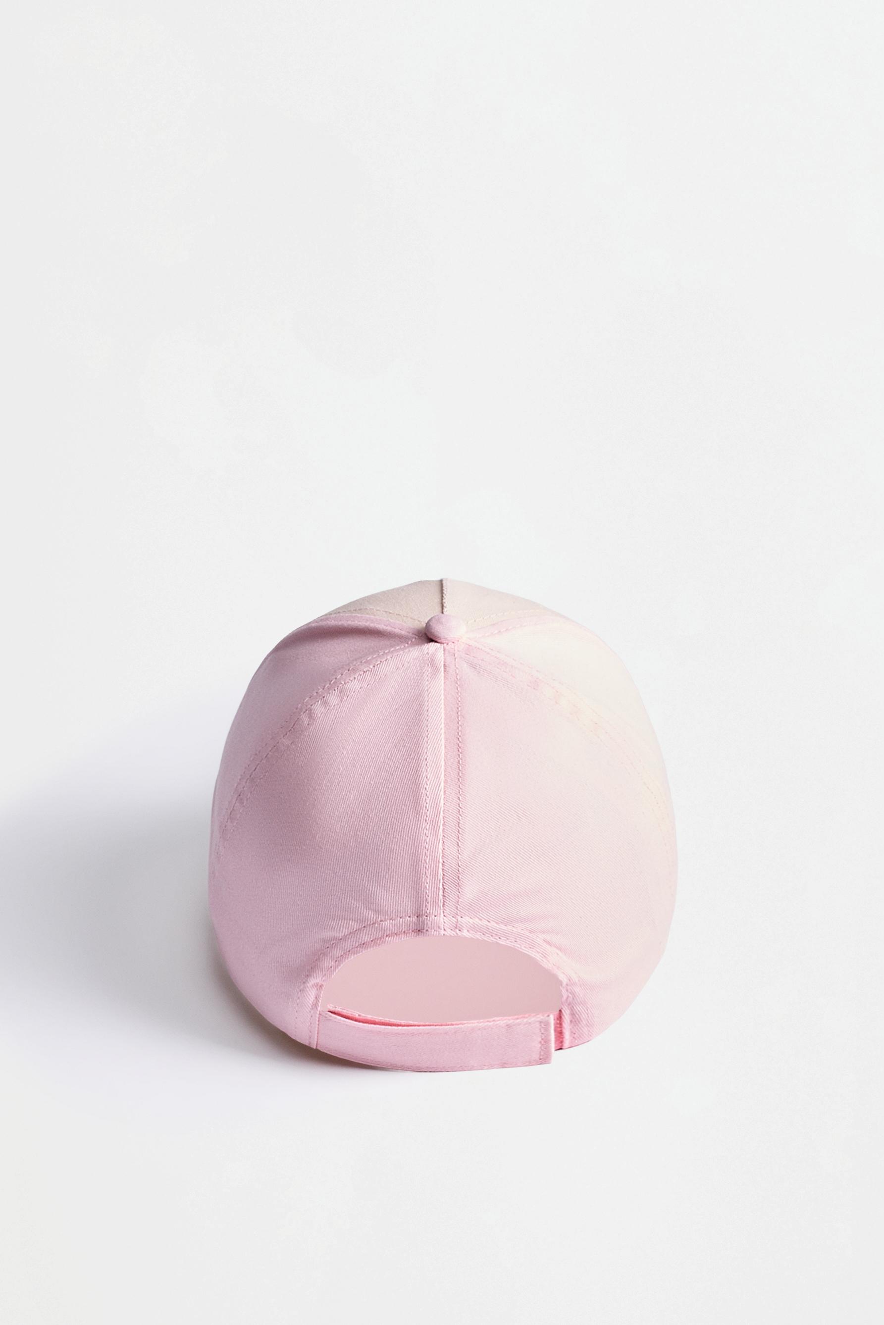 Hello Kitty & Friends ©SANRIO Colorblock Cap — PINK