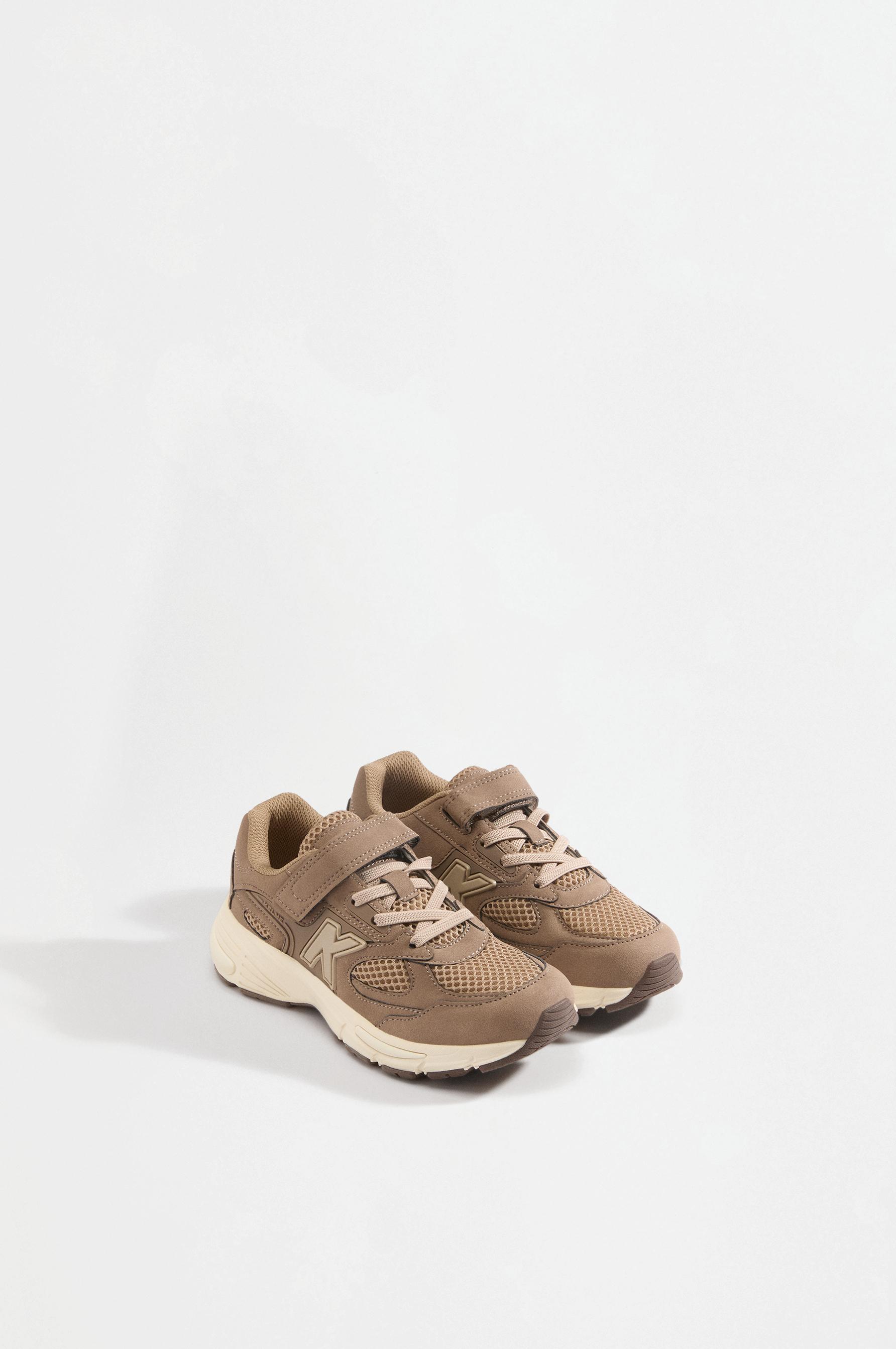 Multi-piece Kelme sneakers — BROWN