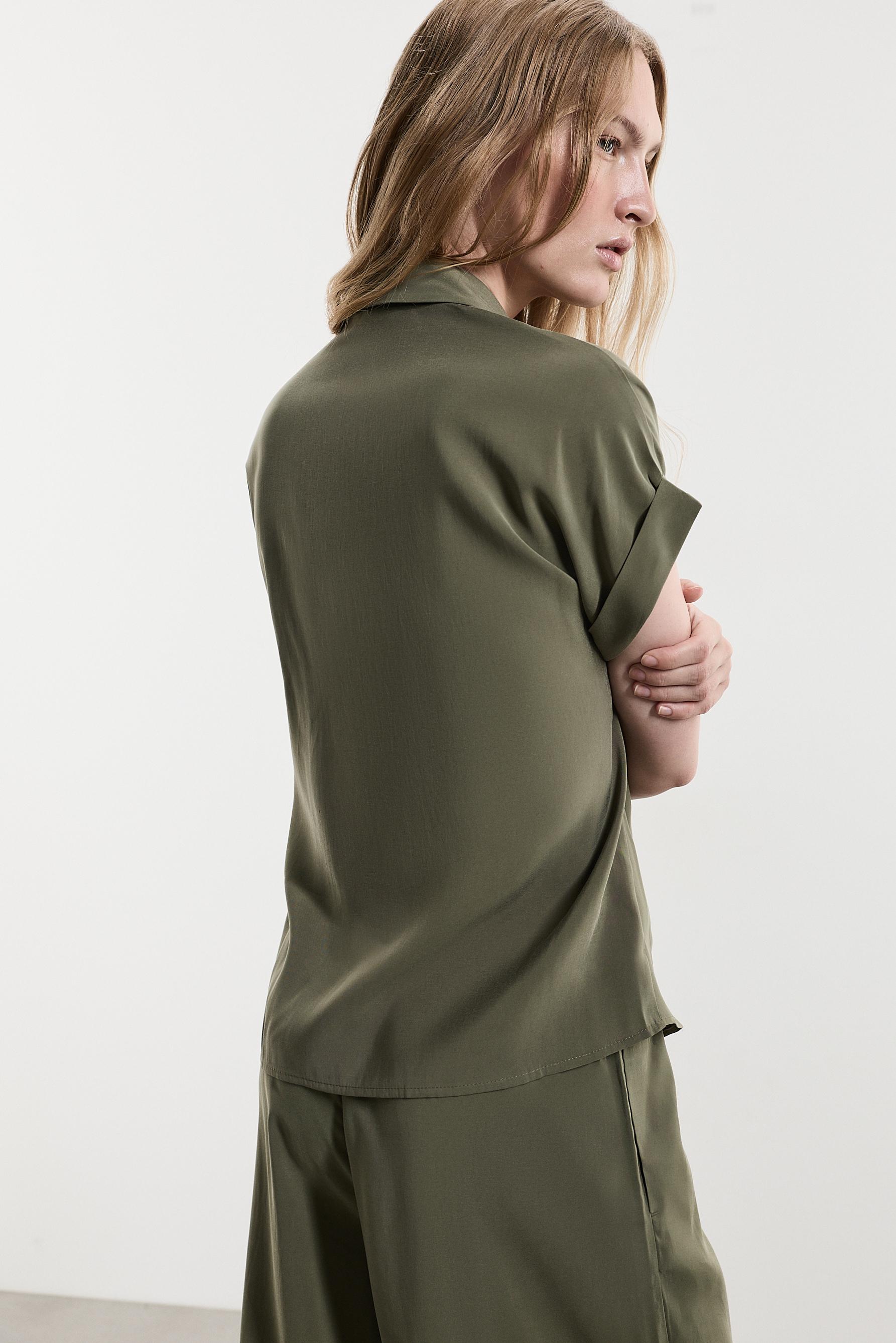 Shirt with tie detail — KHAKI