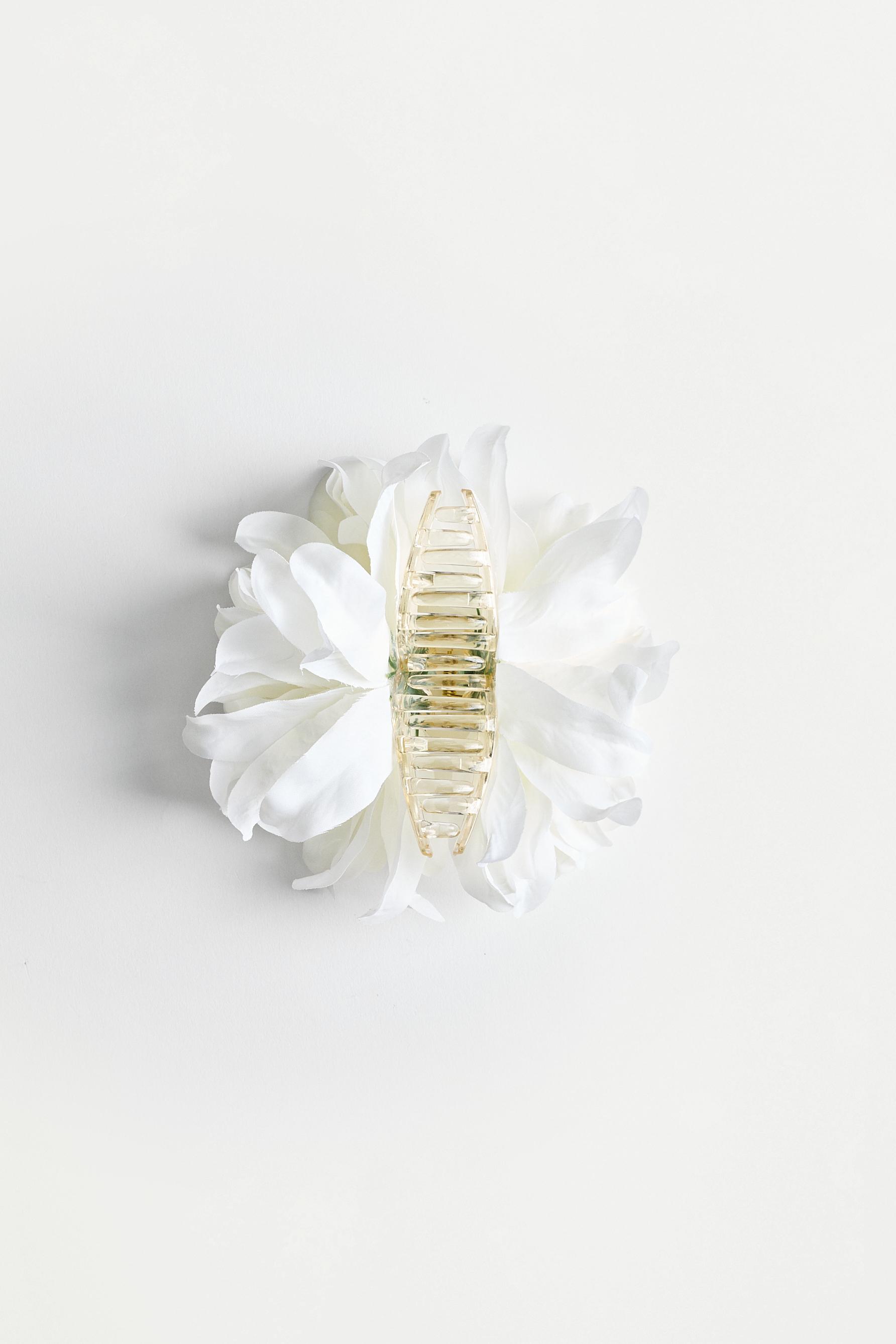 Flower hair clip — WHITE