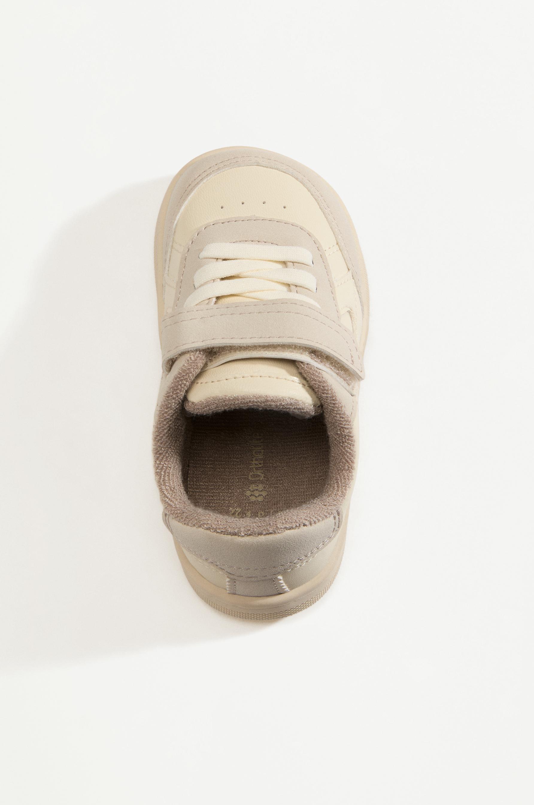 Barefoot Casual Sneakers — BEIGE