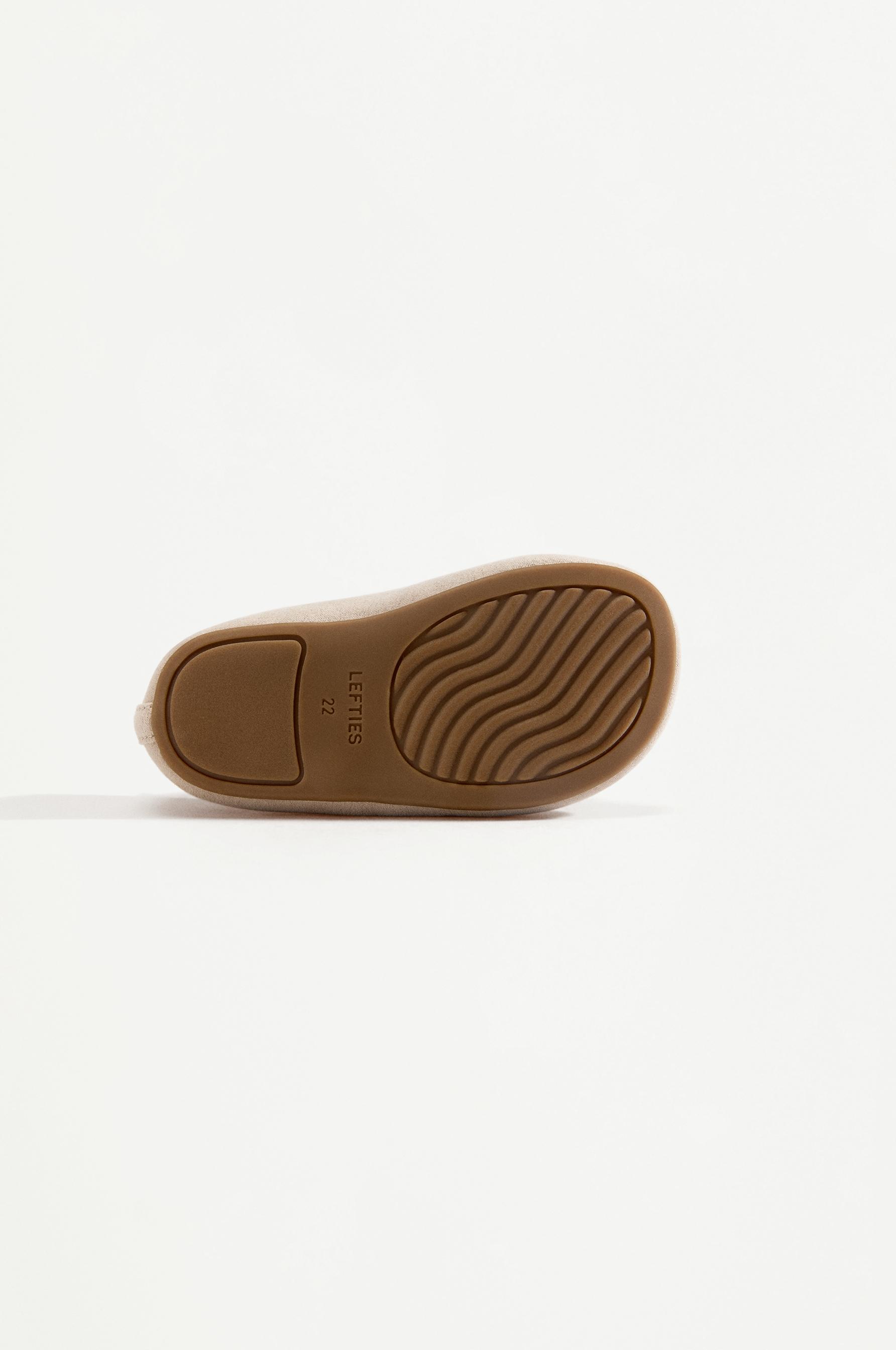 Barefoot Bow Ballerina Flats — BROWN