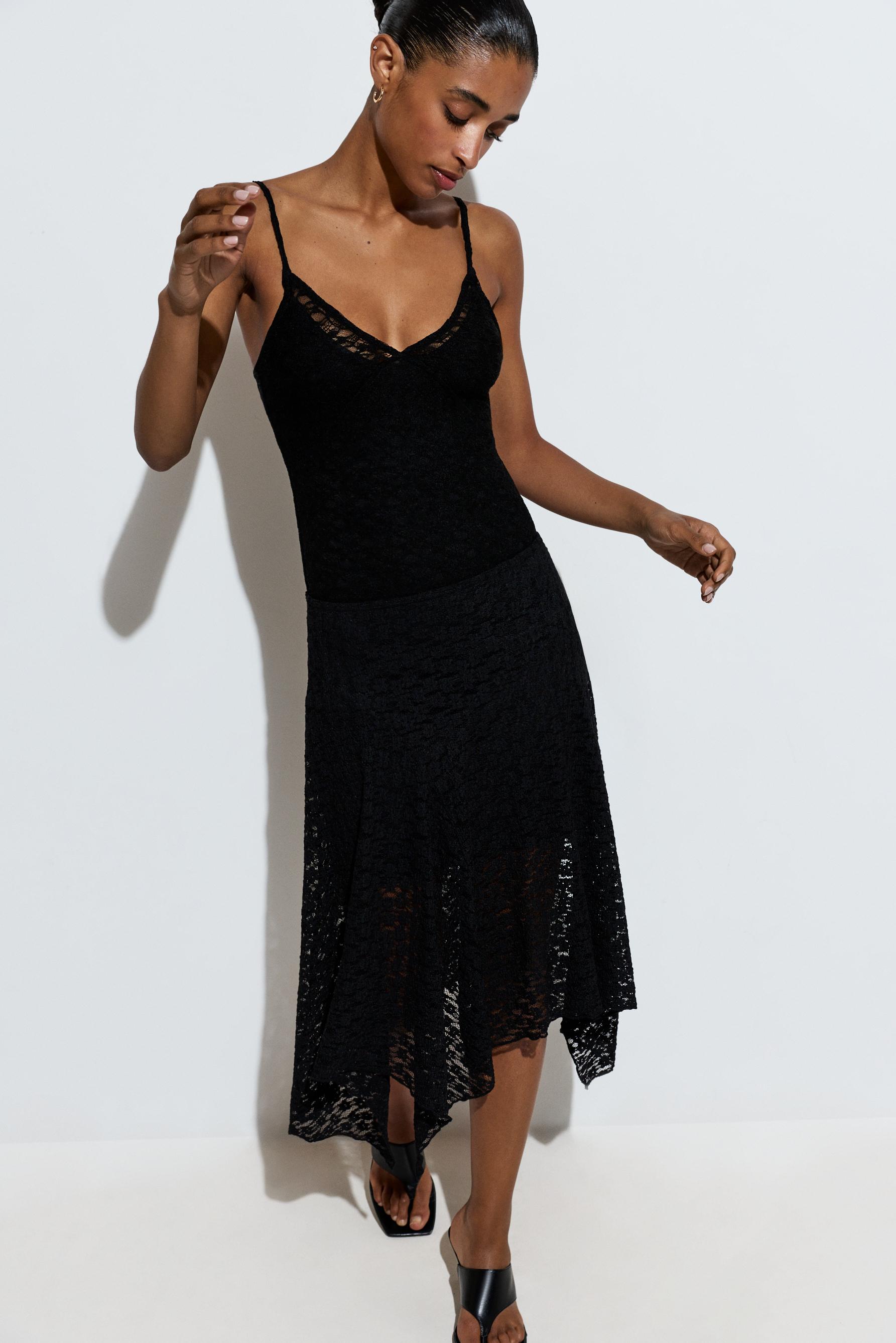 Lace bodysuit — BLACK