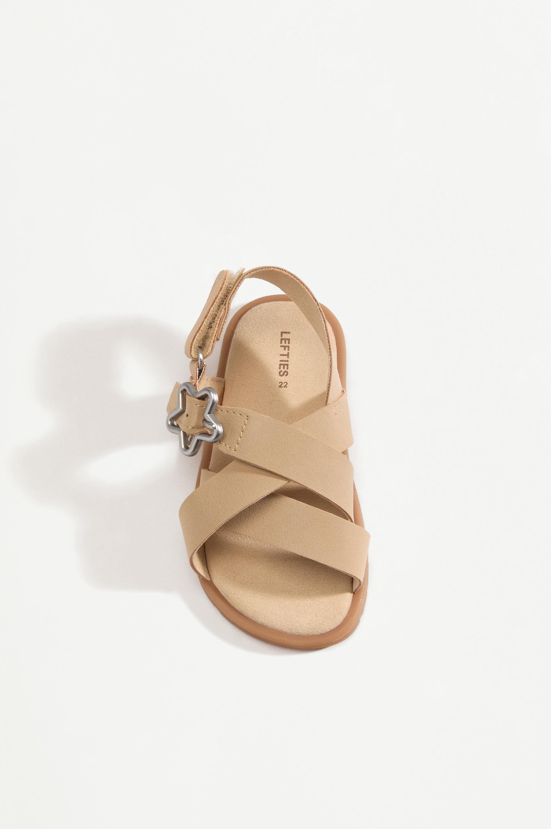 STAR BAREFOOT SANDALS — BROWN