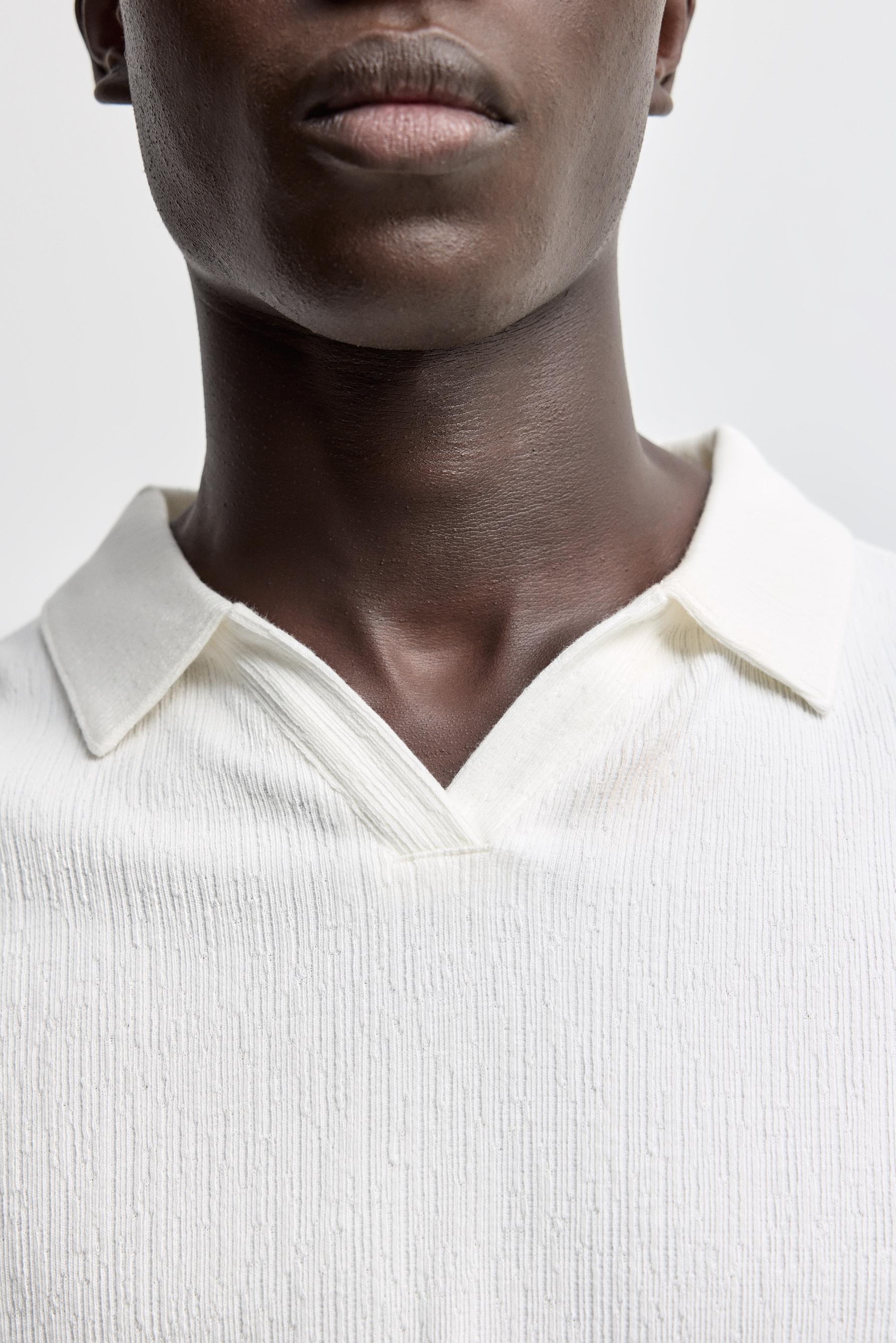 Rustic texture polo shirt — OFF WHITE