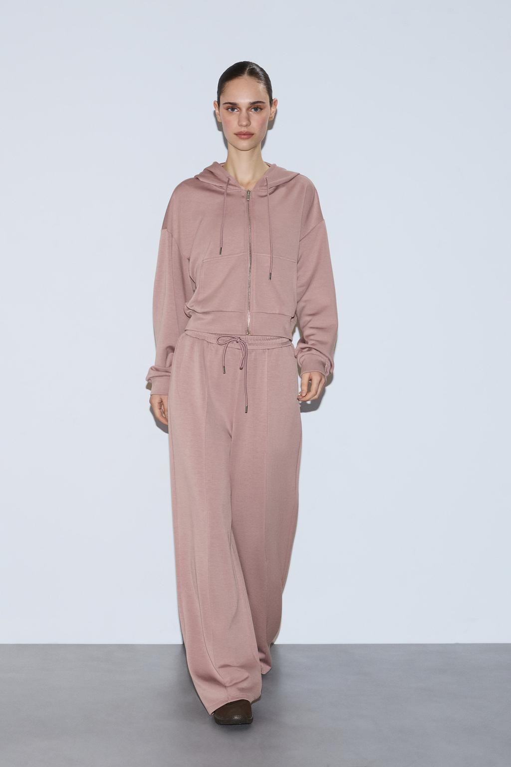 Flowing plush trousers