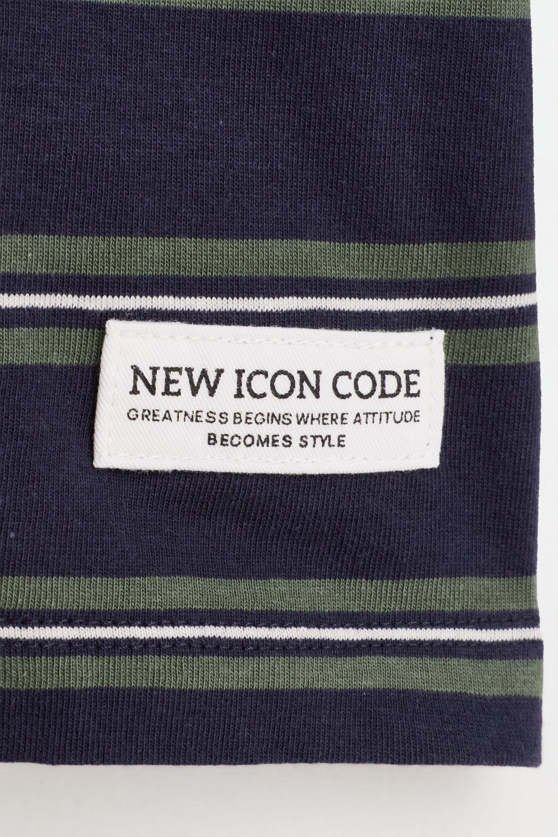 Striped T-shirt — NAVY