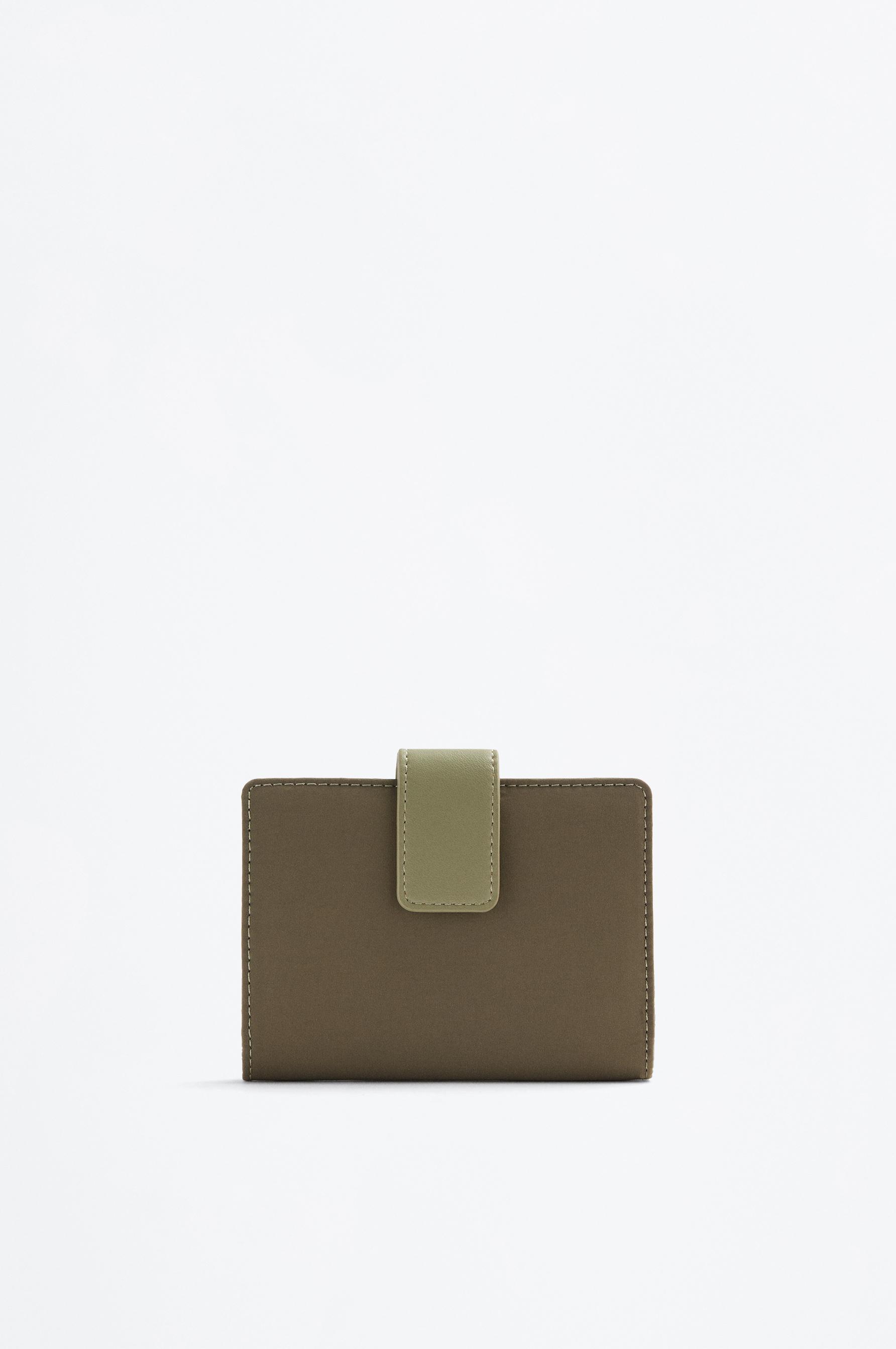 Cartera trench