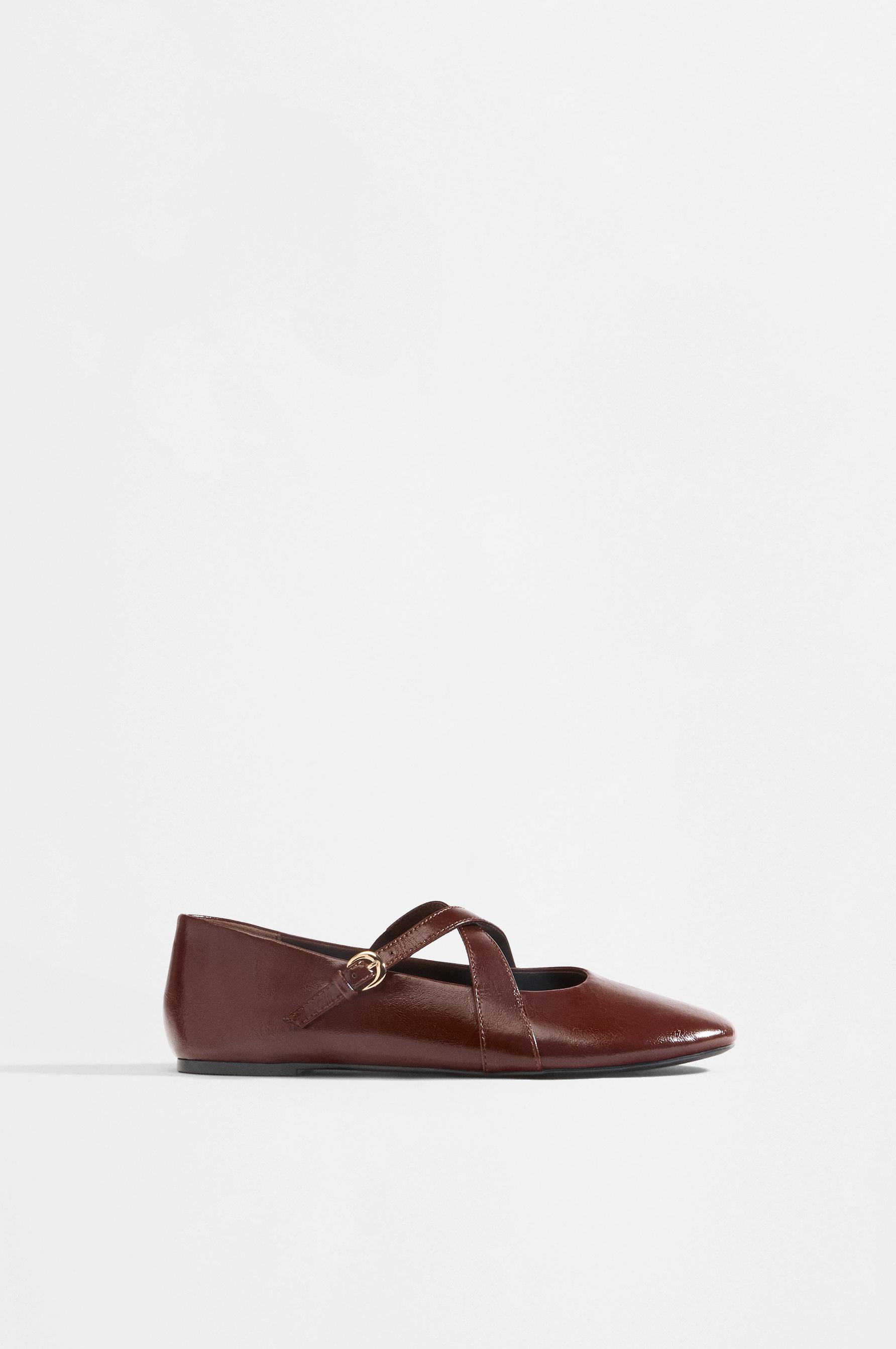 Double-strap ballet flats — 1-145