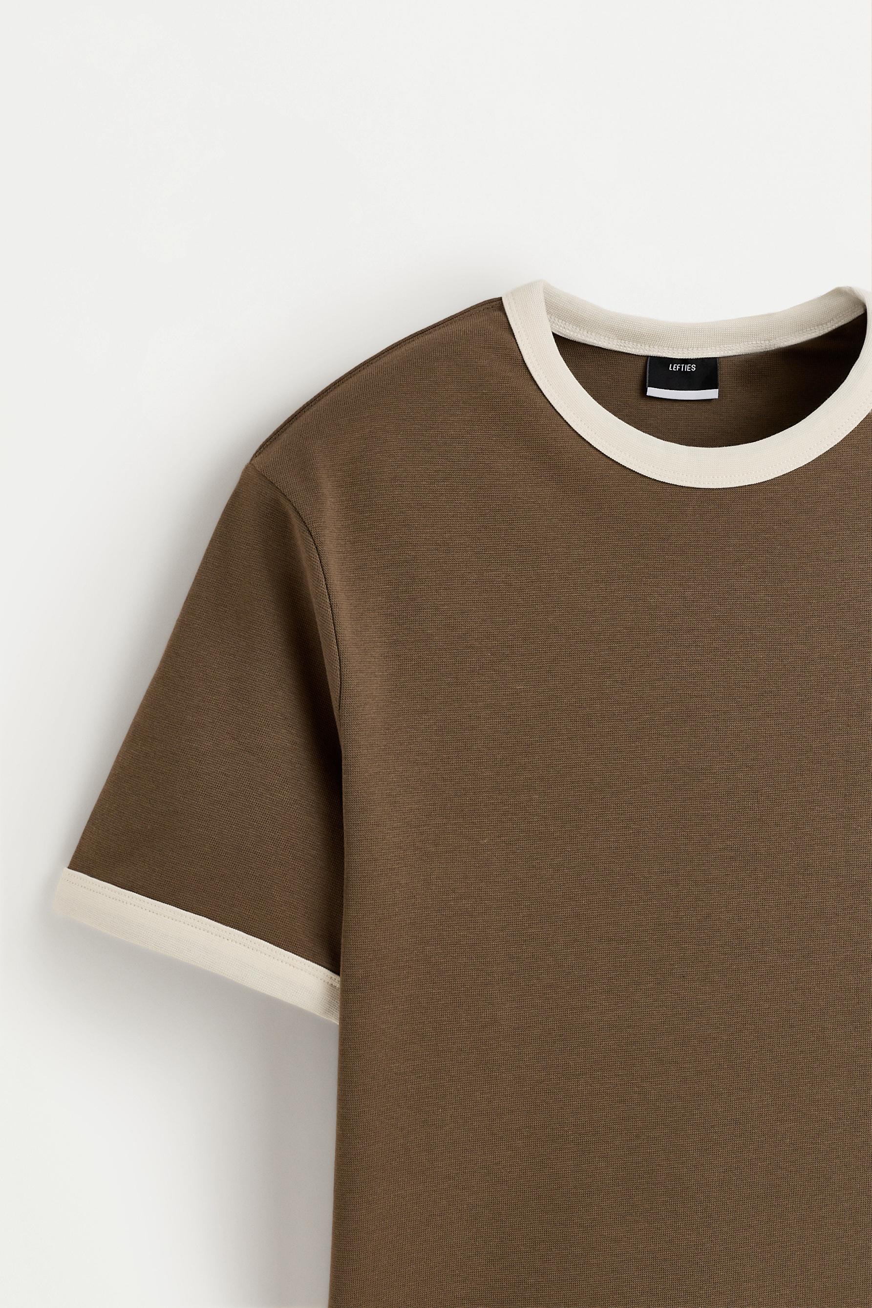 Contrast T-shirt — CARAMEL