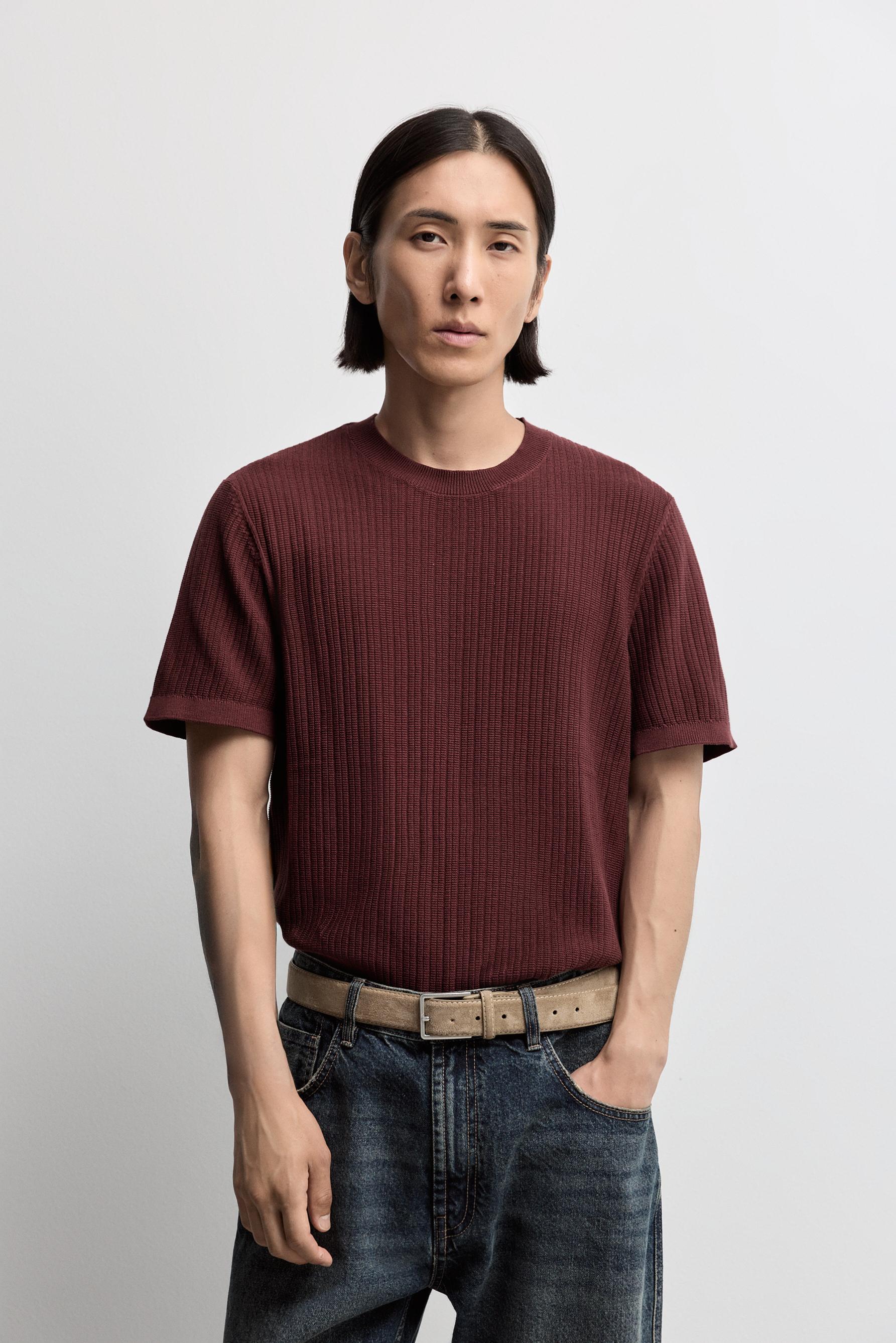 Ribbed knit T-shirt — MAROON