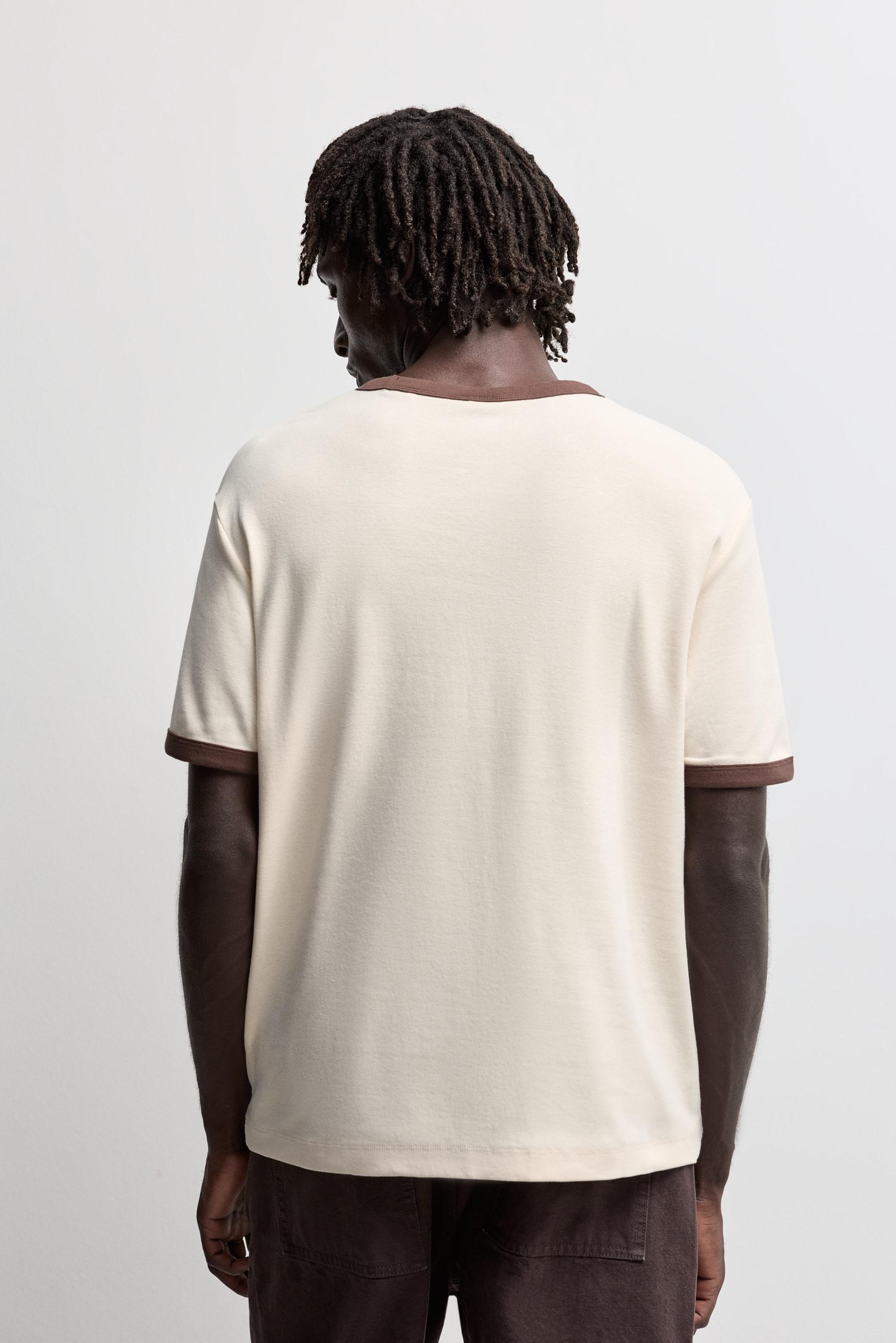 Contrast T-shirt — BUTTER