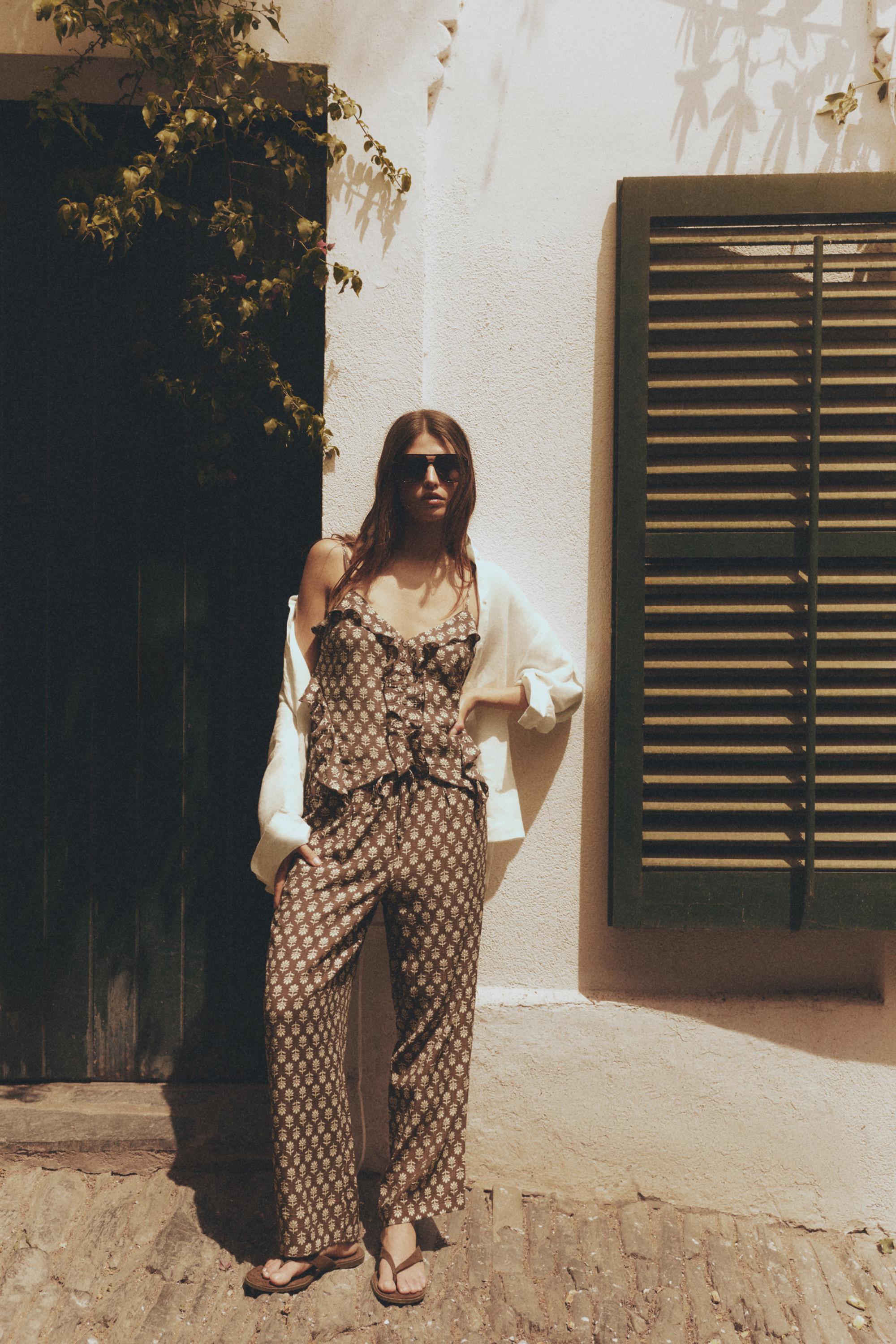 Textured jogging trousers — BROWN TONES