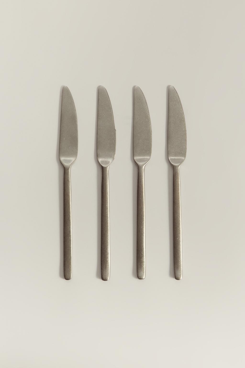 Pack of 4 aged silver effect knives – Lefties – صورة المنتج