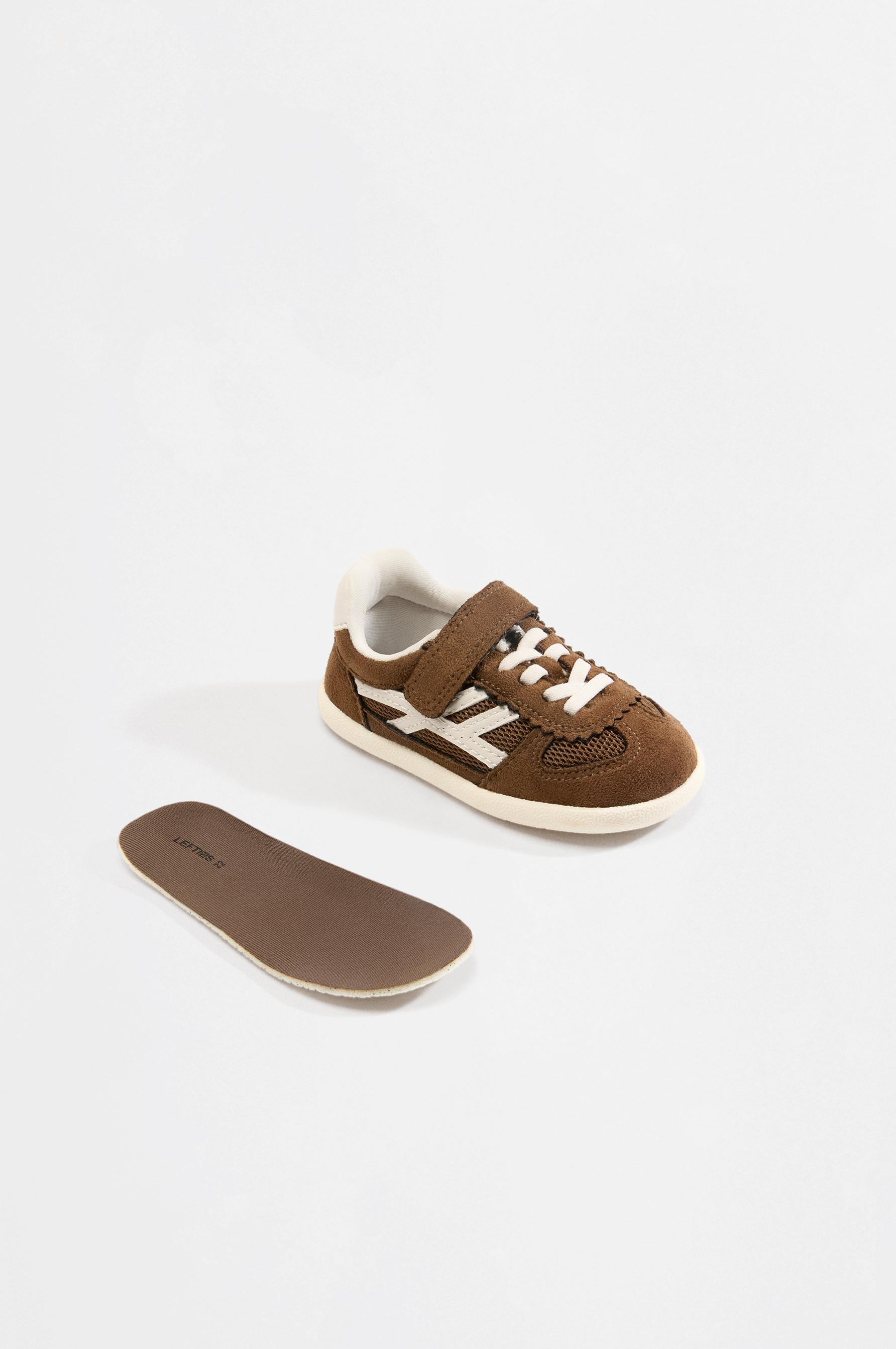 Barefoot-style mixed-material sneakers — 1-066