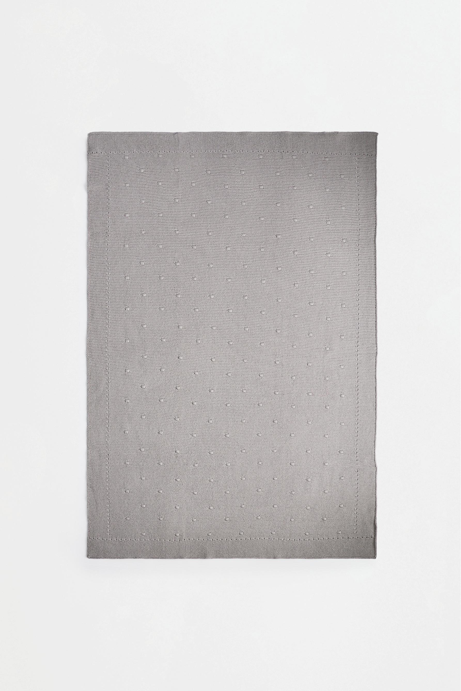 Knit blanket — TAUPE GREY