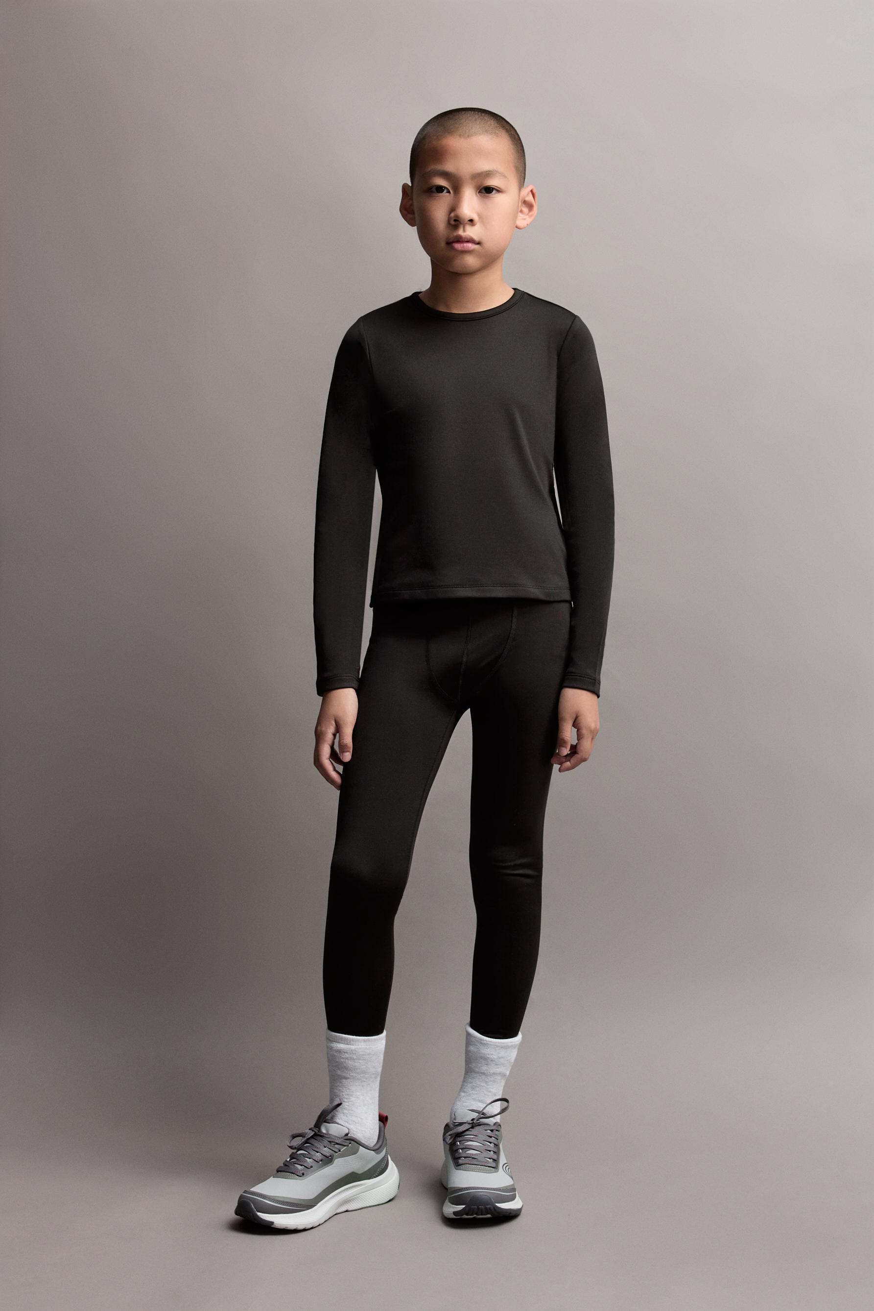 MEDIUM WEIGHT Thermal Comfort T-shirt — BLACK