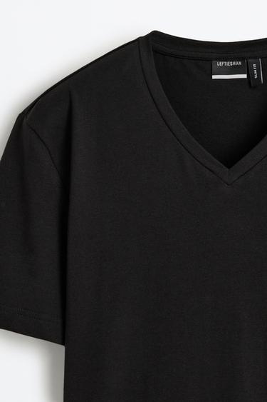 Slim fit V-neck T-shirt — BLACK 7