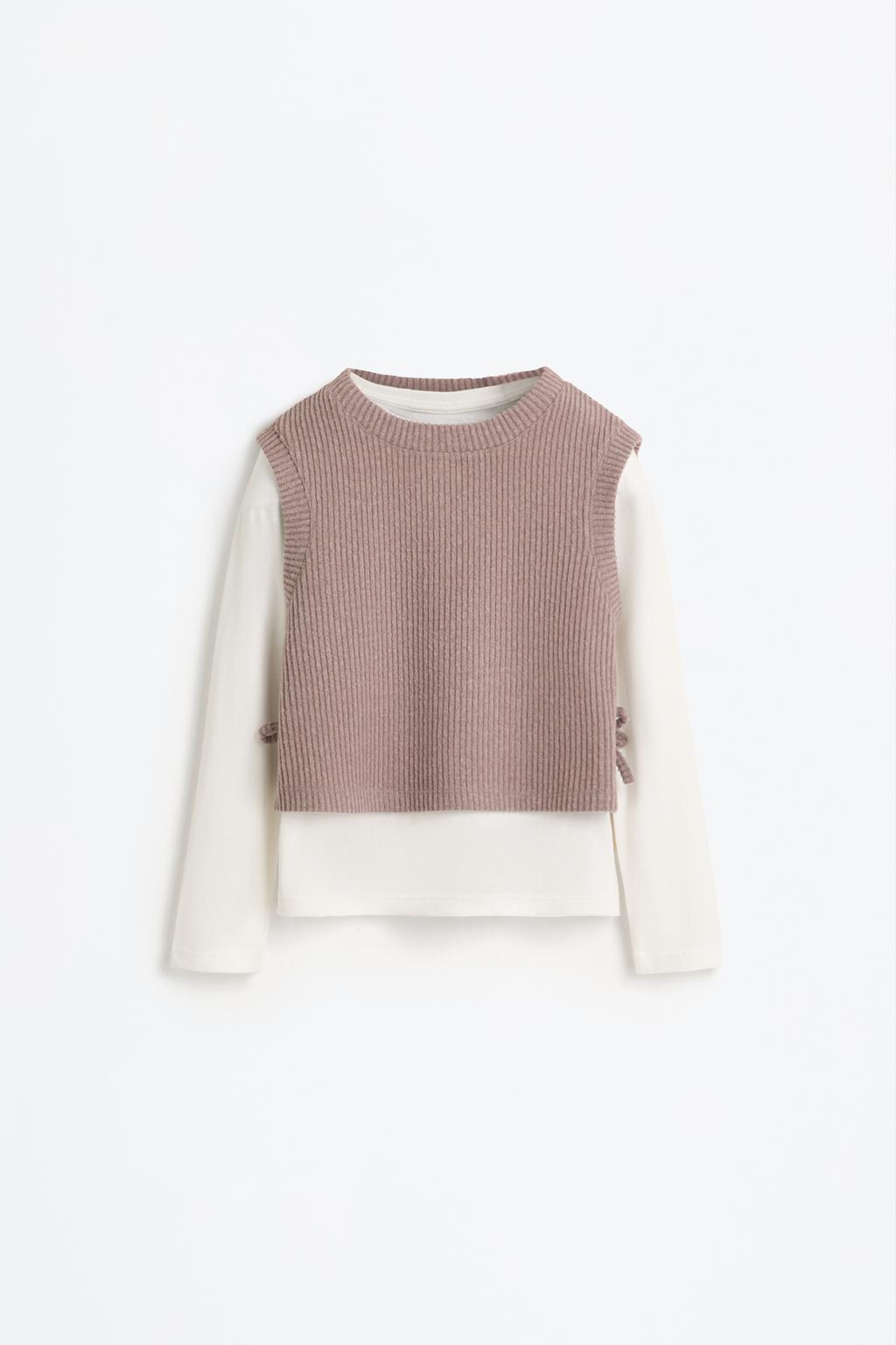 T-shirt with bias cut vest