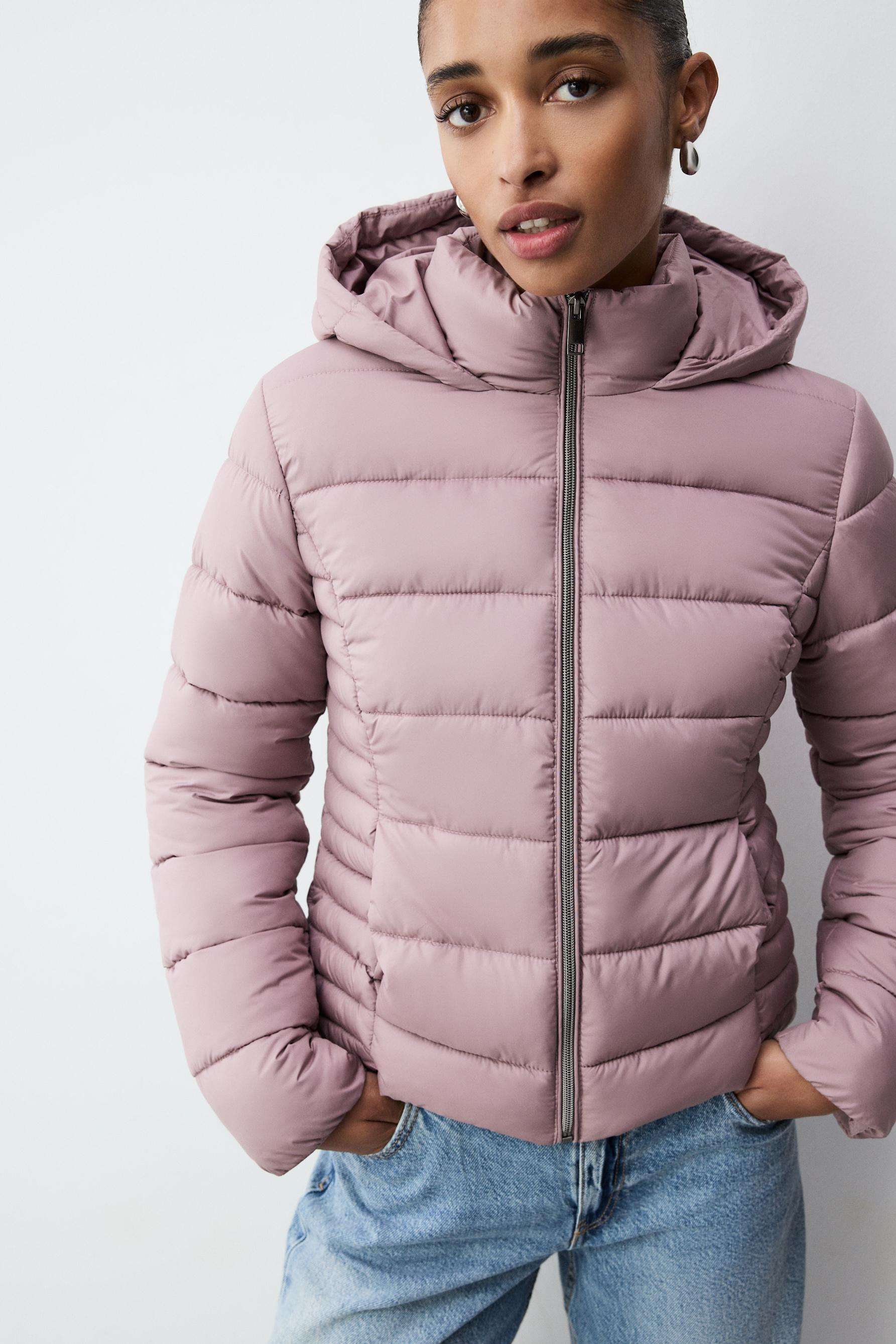 Cazadora acolchada capucha