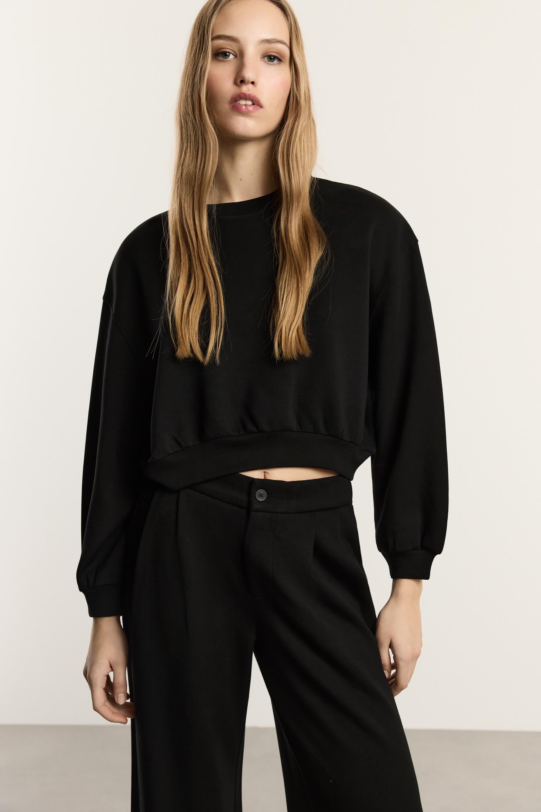 Sudadera cropped fluida