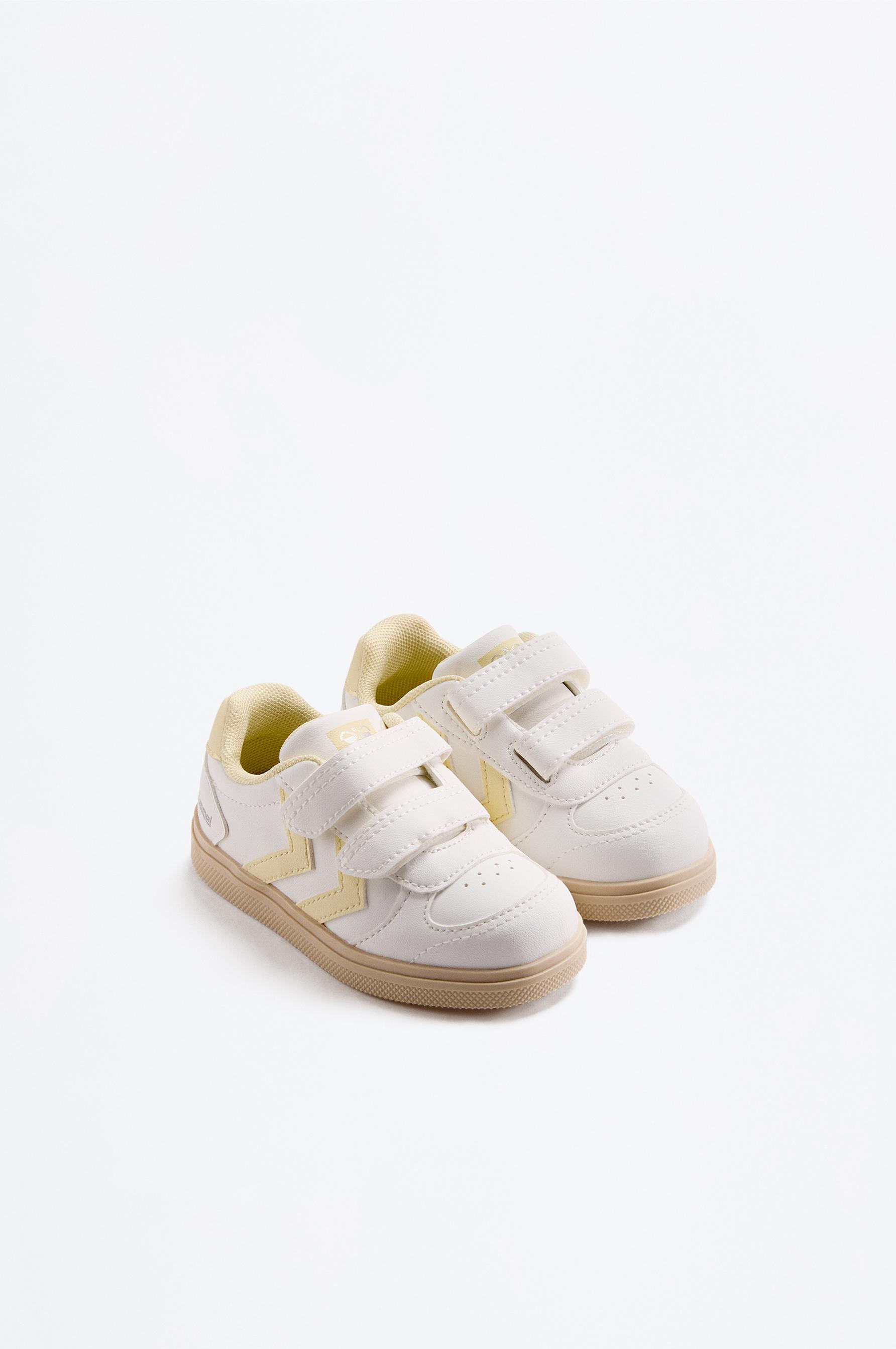 Hummel Sneakers — WHITE