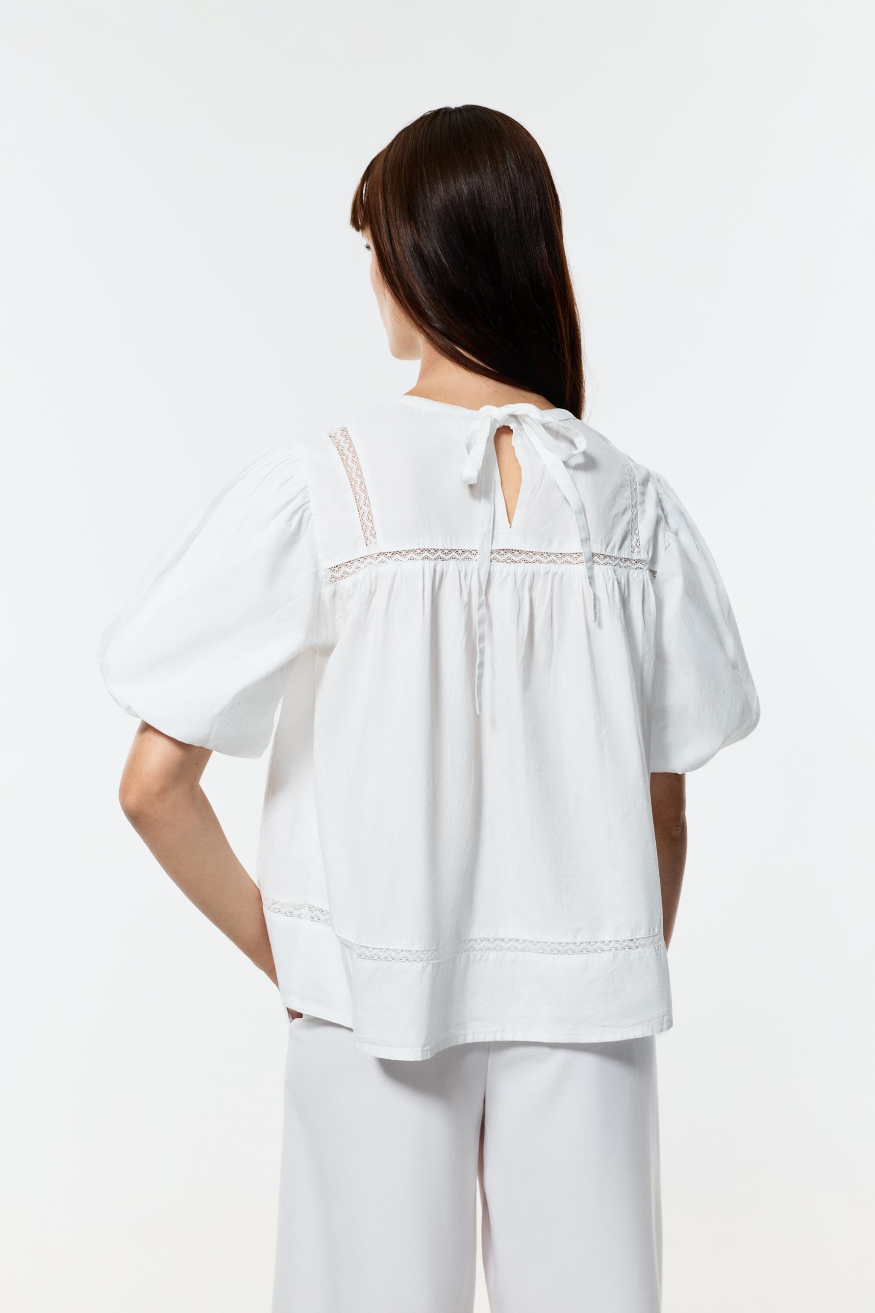 Embroidered blouse — WHITE