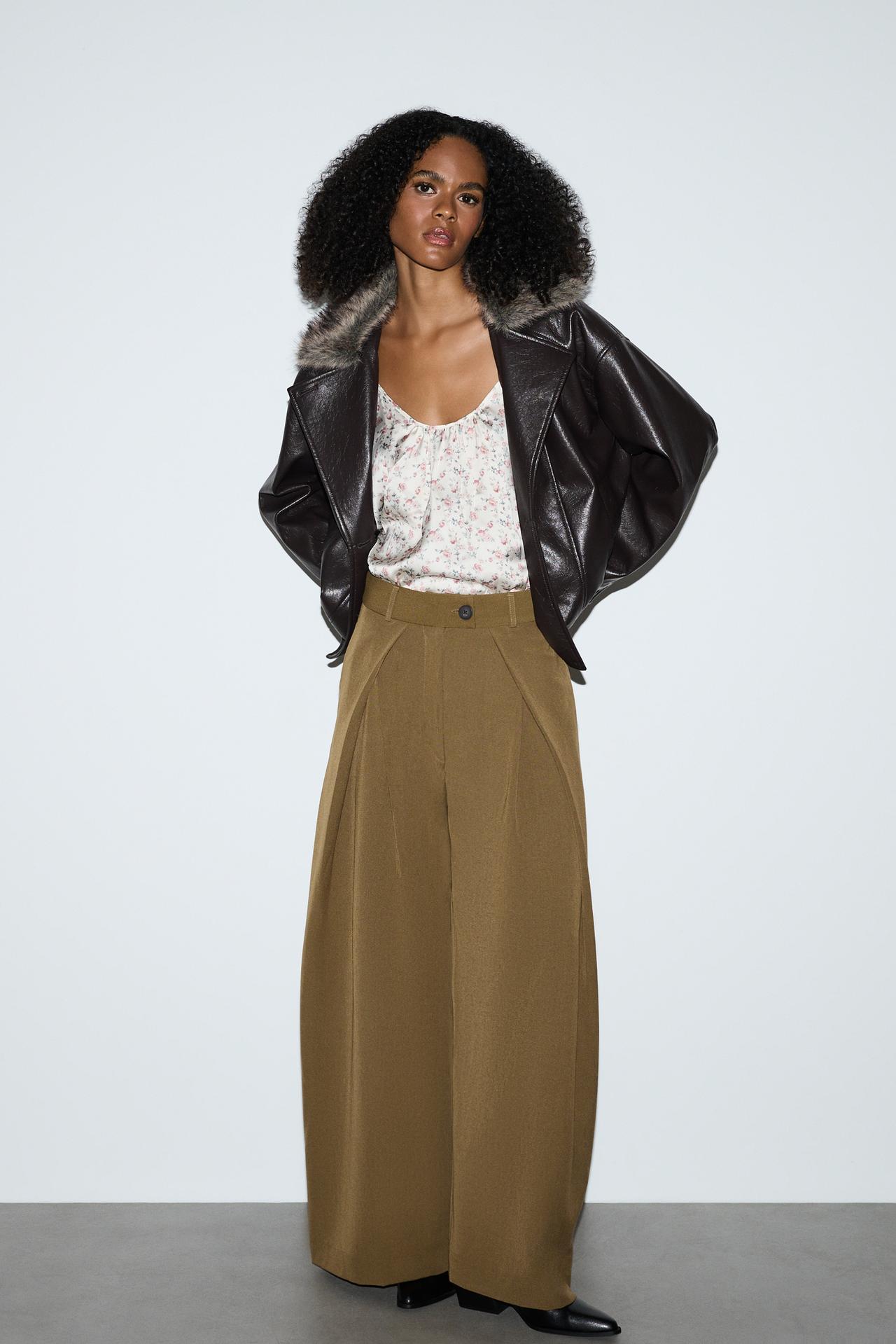 Pleated wide-leg trousers — KHAKI