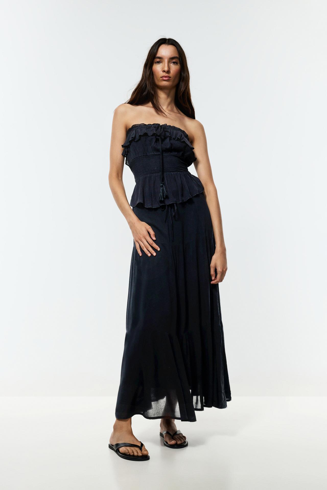 Ruffled top — BLACK
