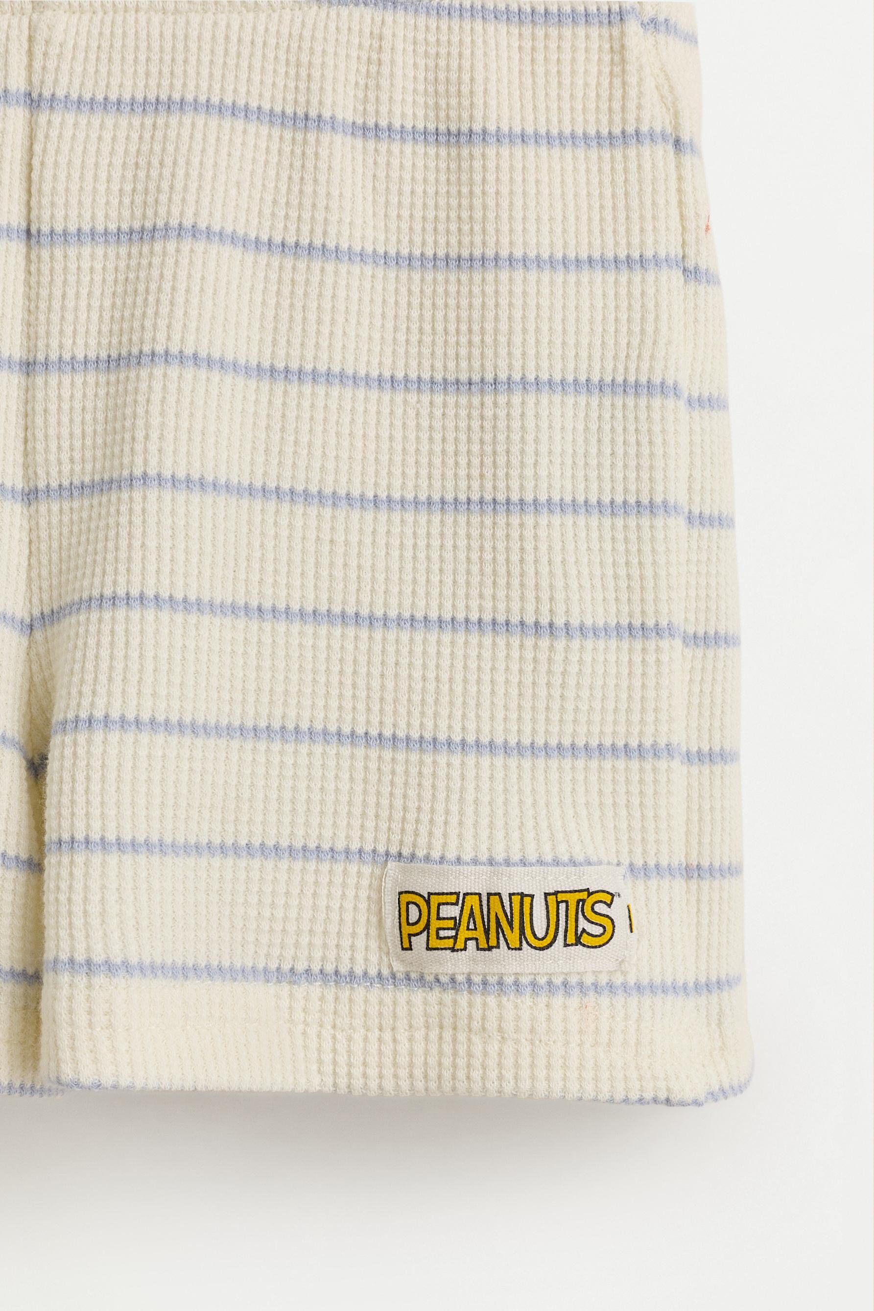 Snoopy Peanuts™ waffle-knit T-shirt and Bermuda shorts co-ord — WHITE