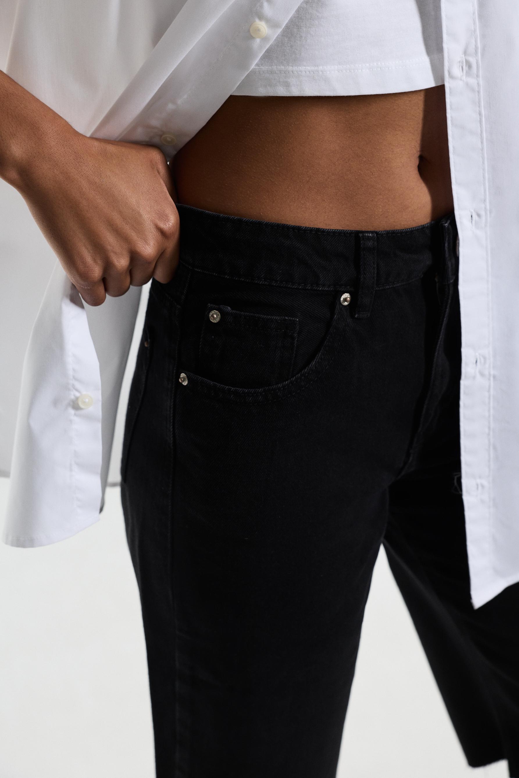Slim fit wide-leg denim Bermuda shorts — BLACK
