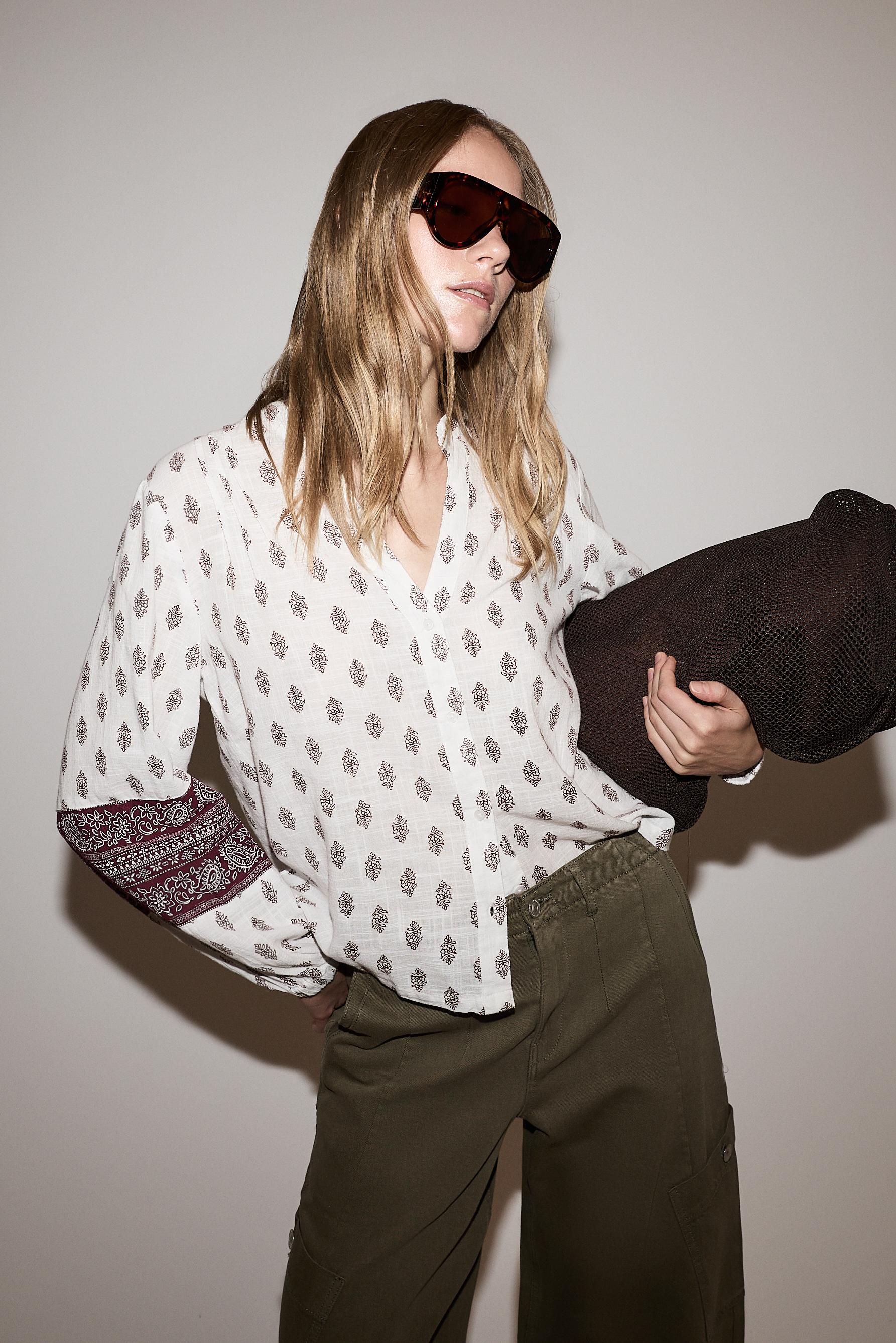 Rustic shirt with sleeve tape — MAROON
