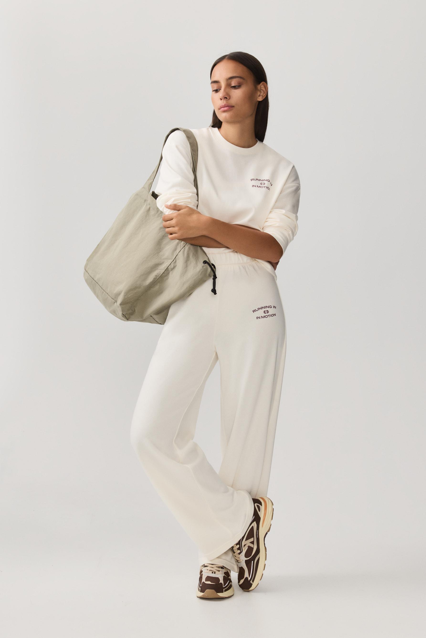 Pantalón chándal estampado