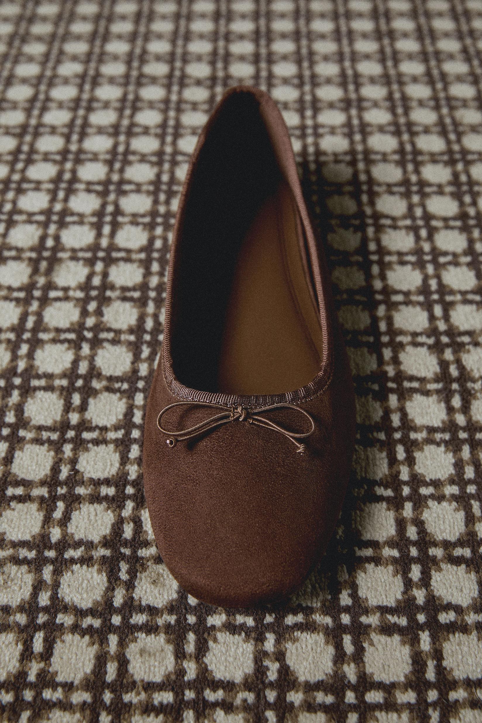 Basic ballet flats — BROWN