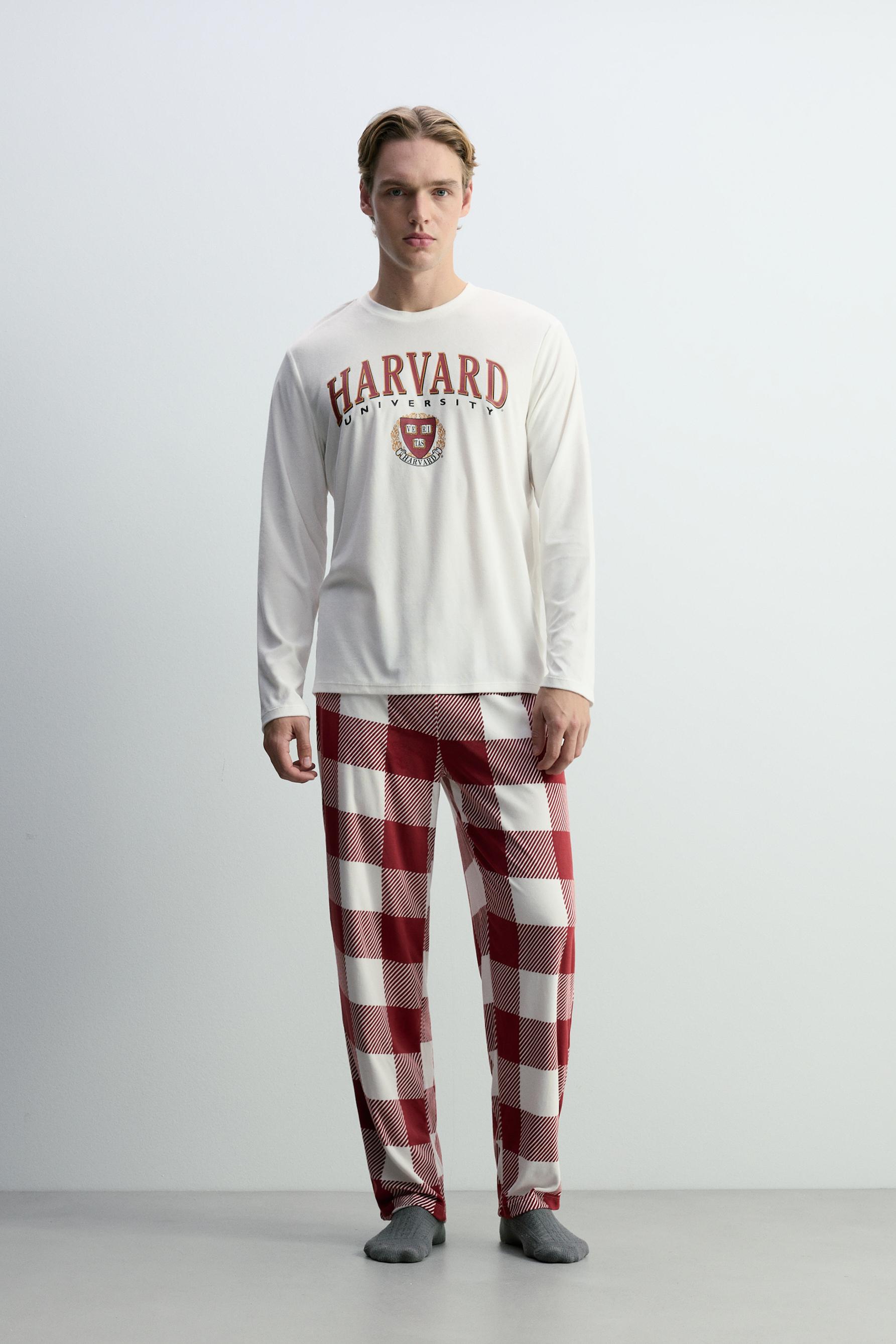 Pijama largo Harvard University