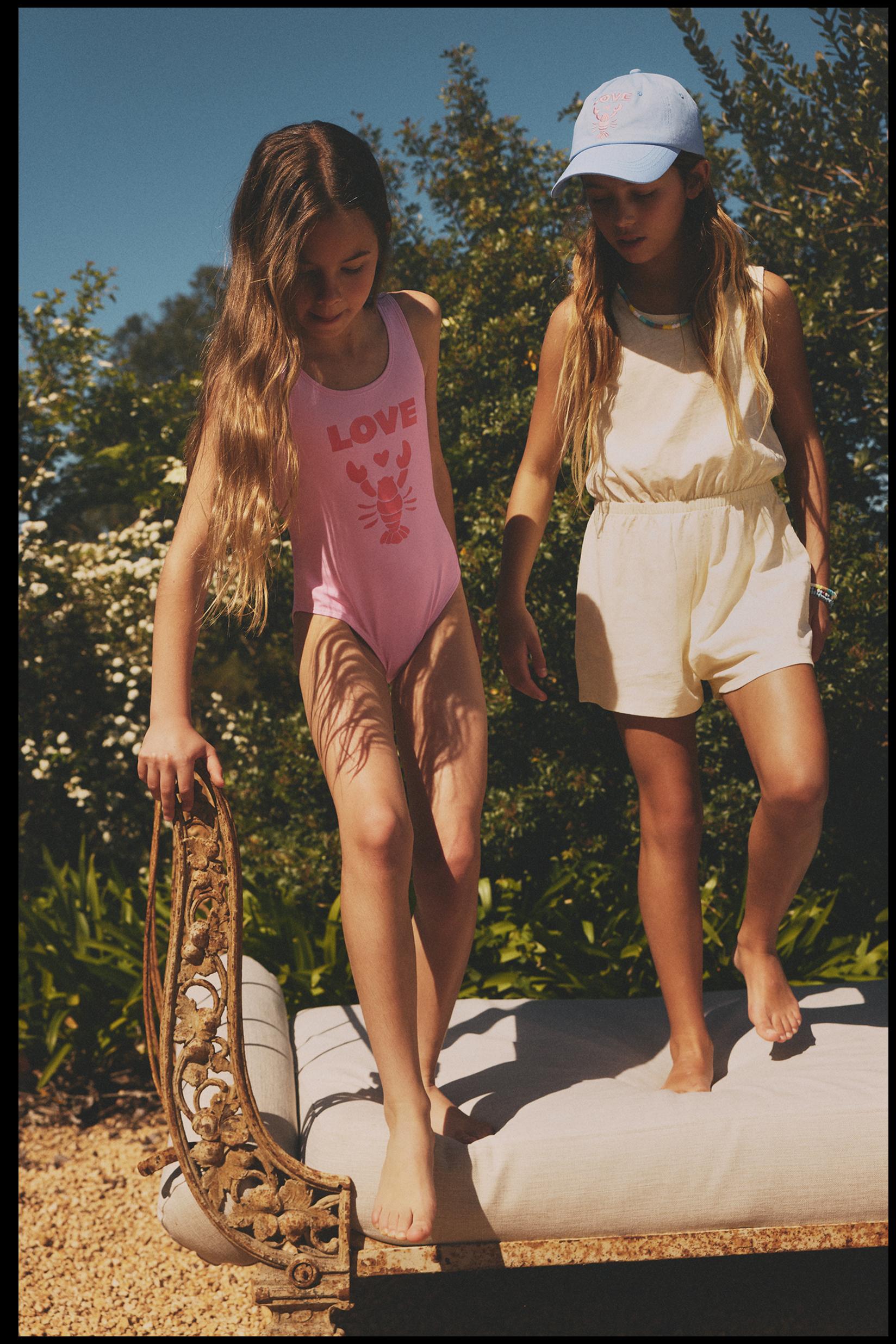Striped print swimsuit — PINK
