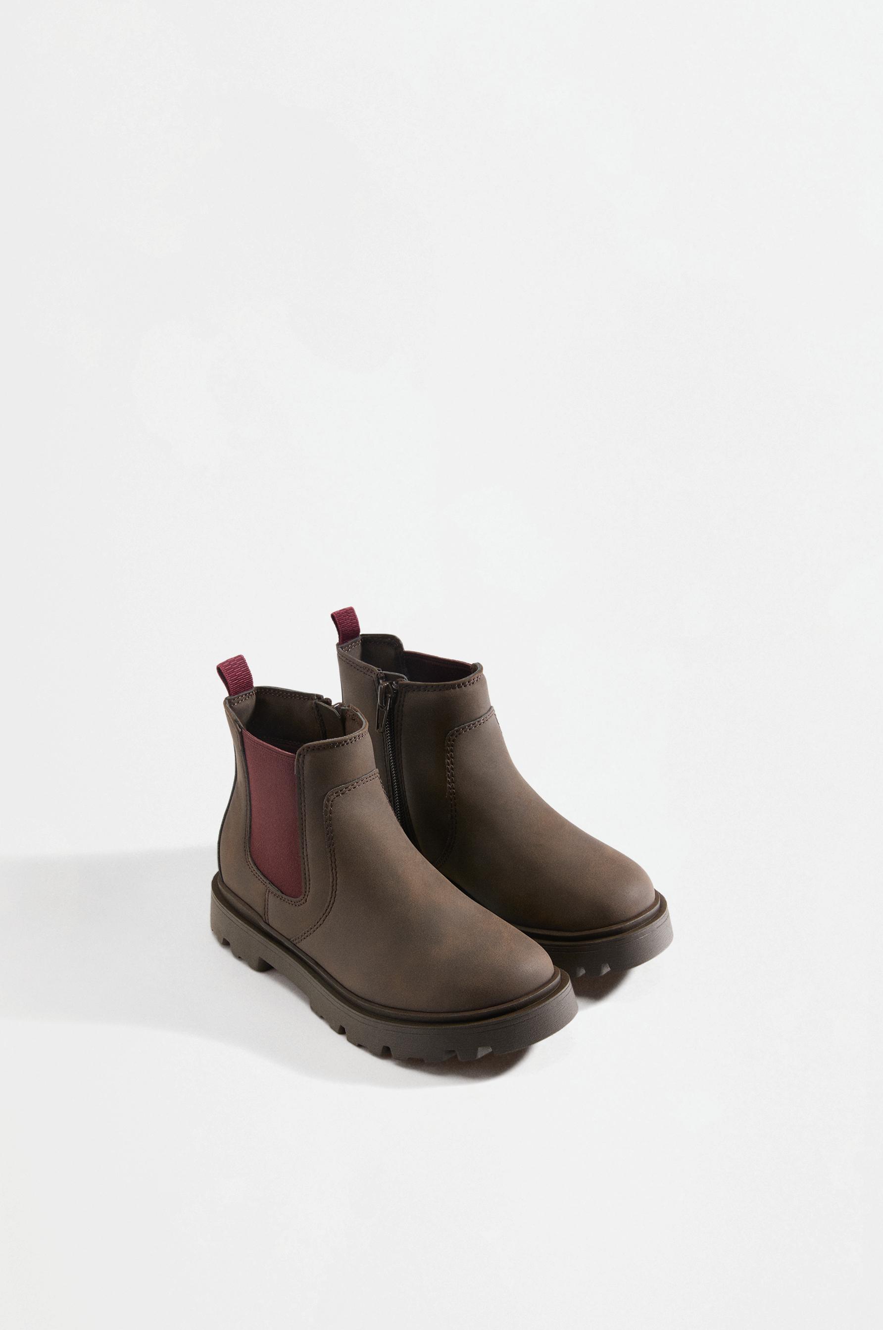 Chelsea boots — BROWN