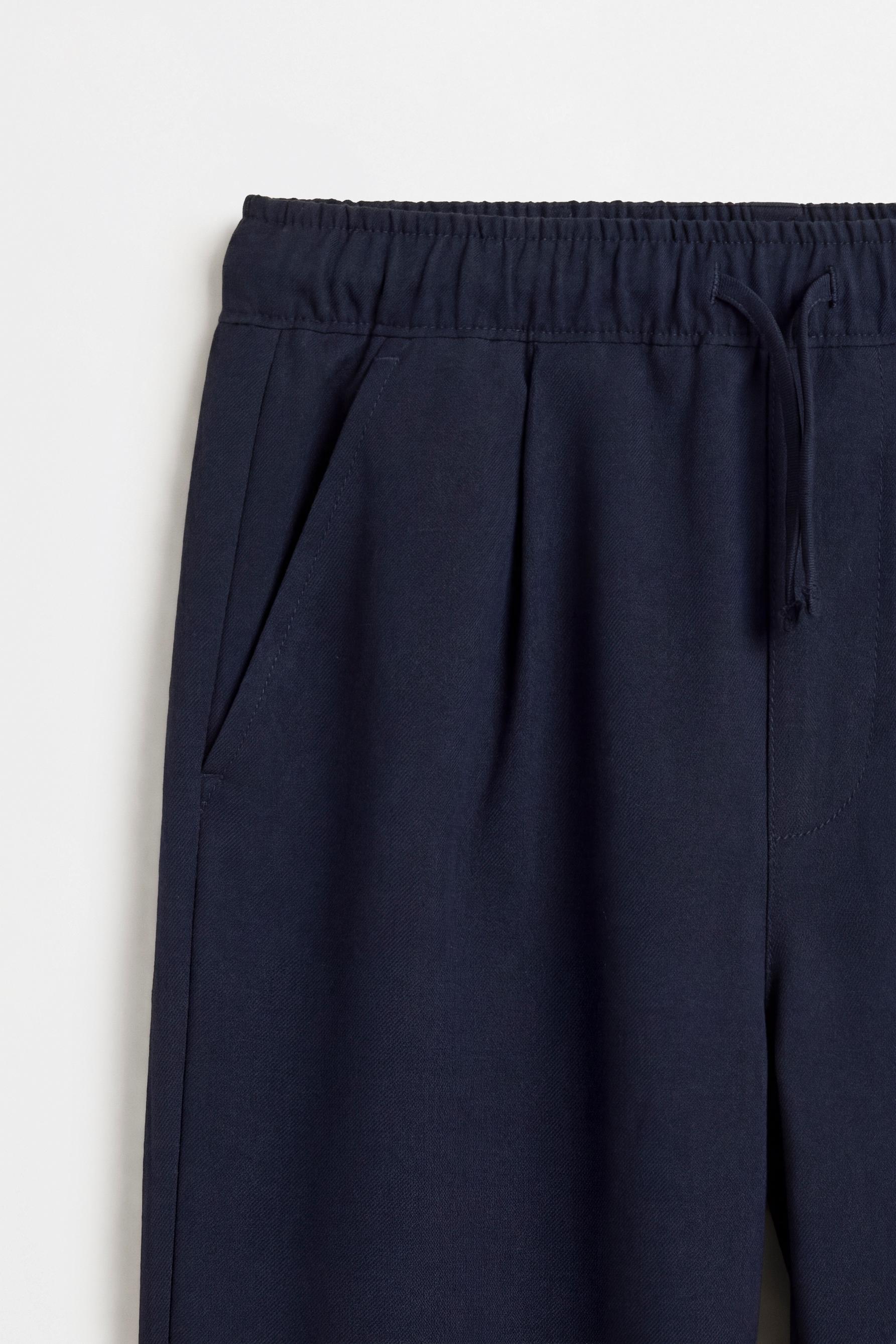 Tailored fit trousers — NAVY