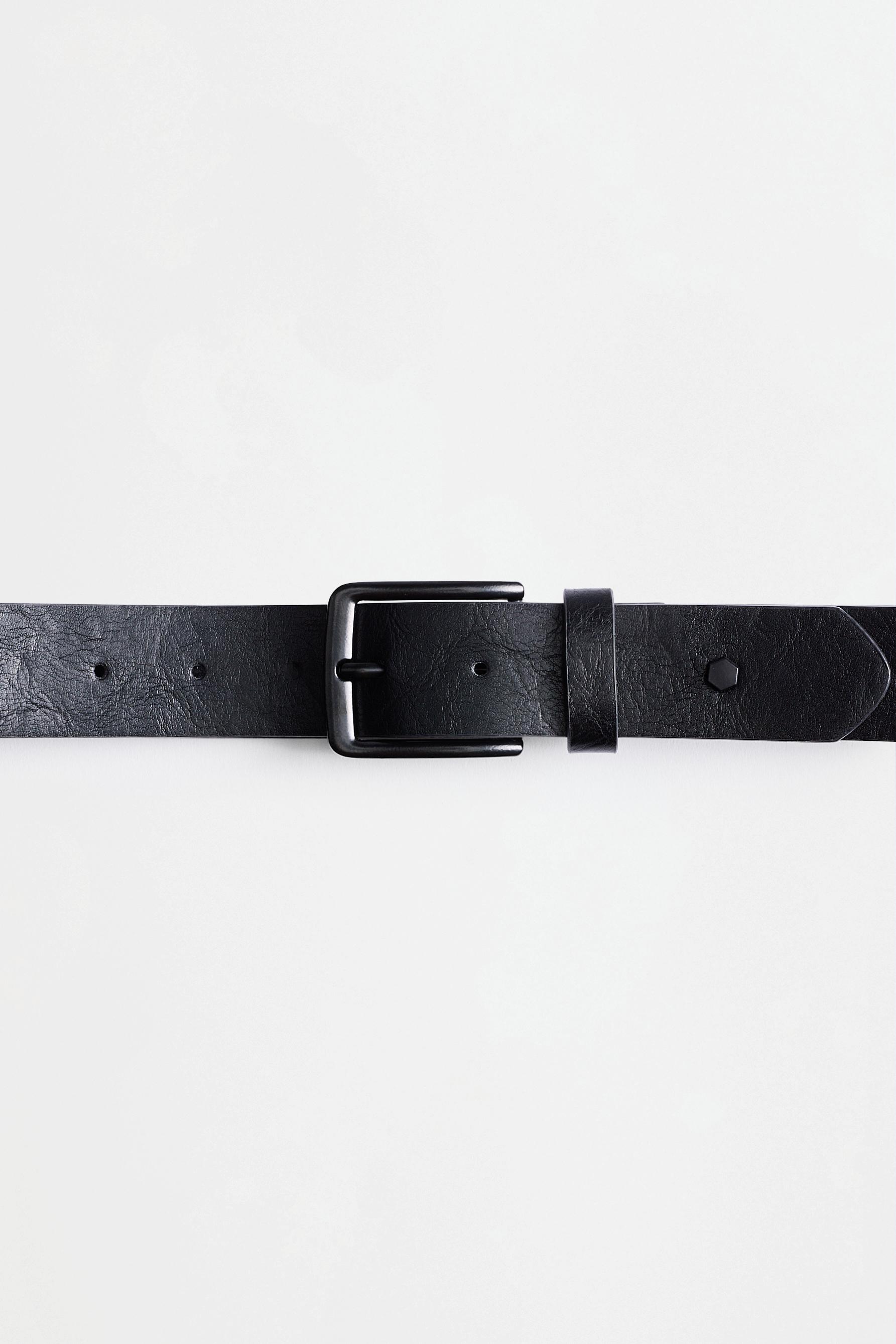 Studded belt — BLACK