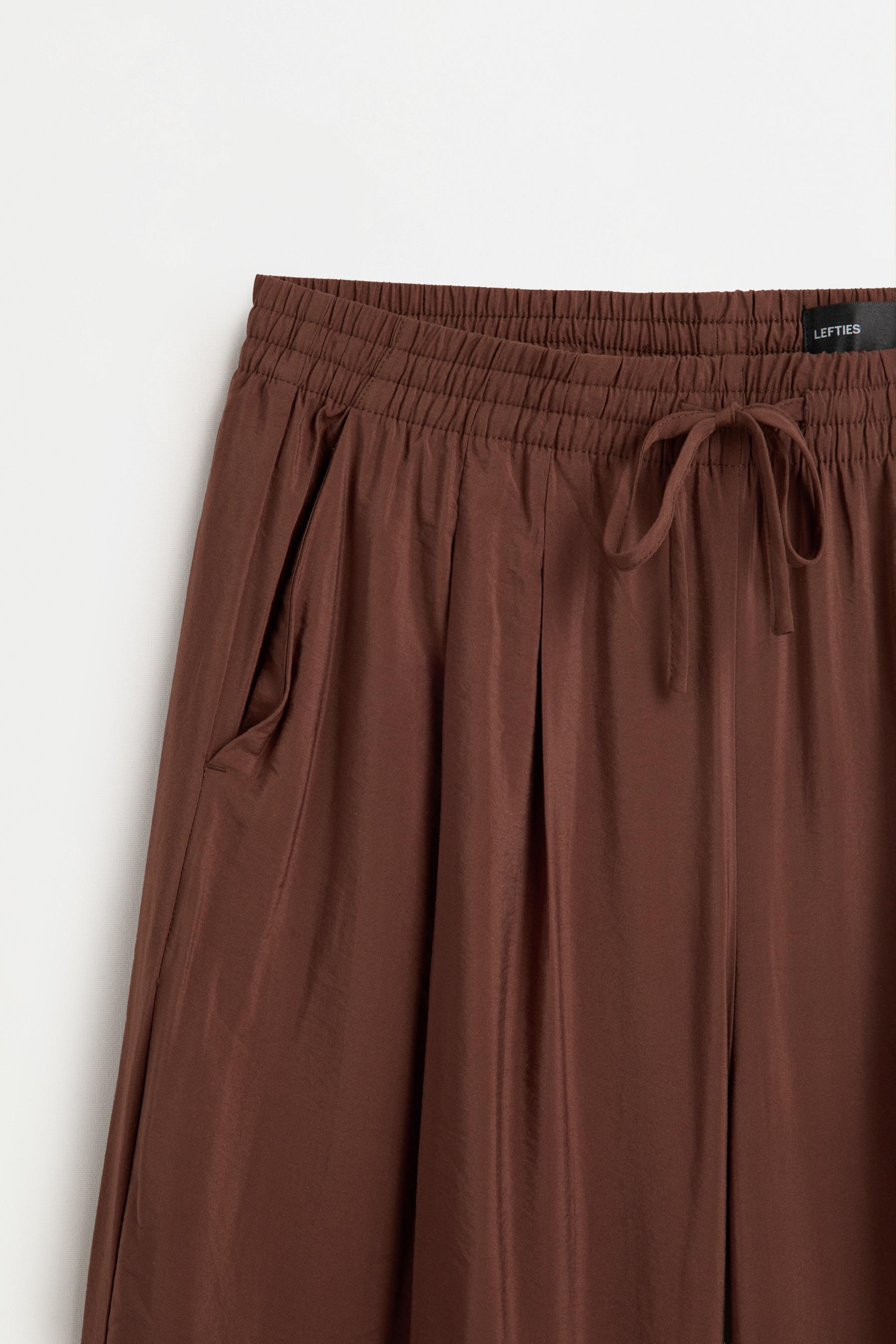 Basic straight-leg trousers — OCHRE